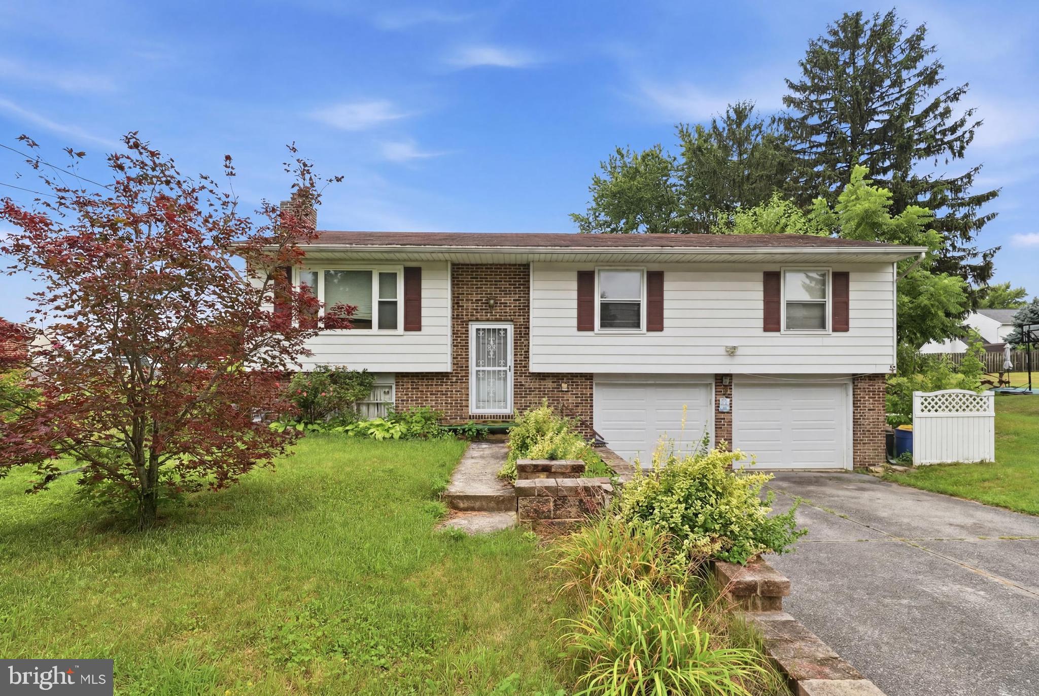 2708 SUNSET LANE