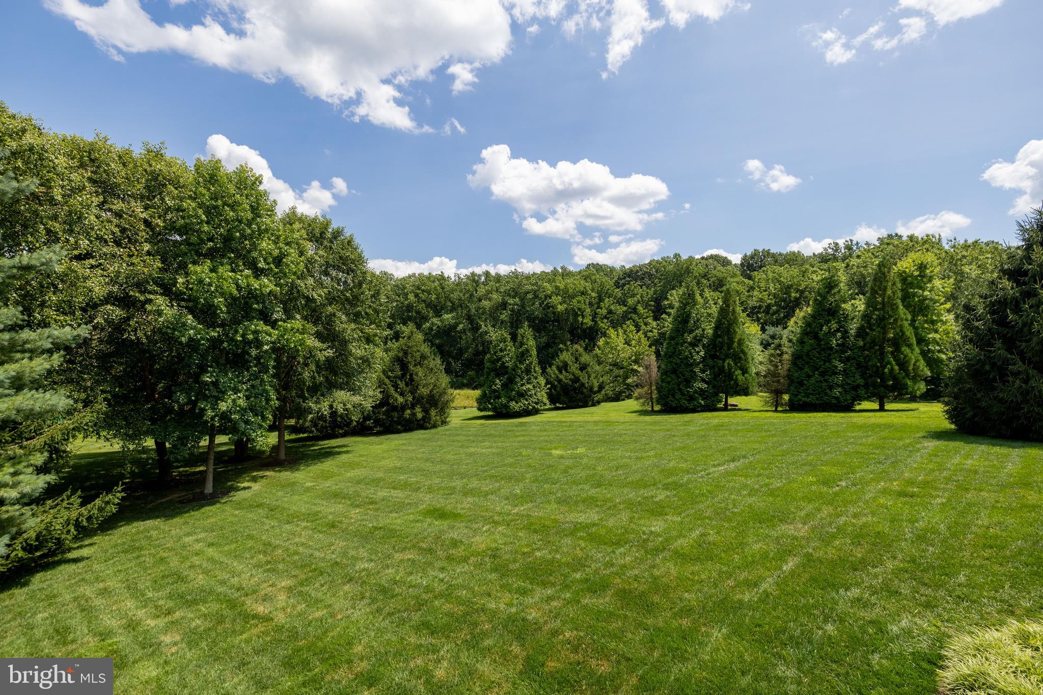 FALLSBOURNE - Residential