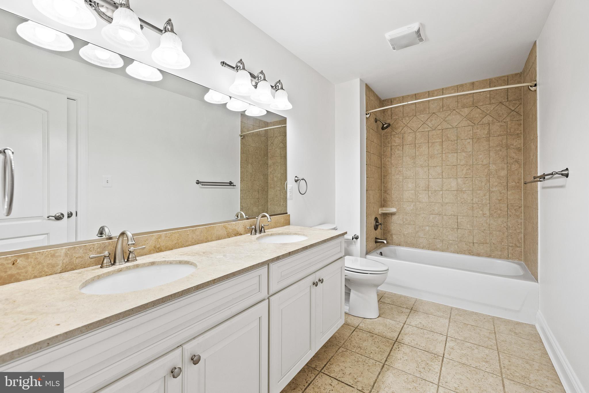 FALLSBOURNE - Residential