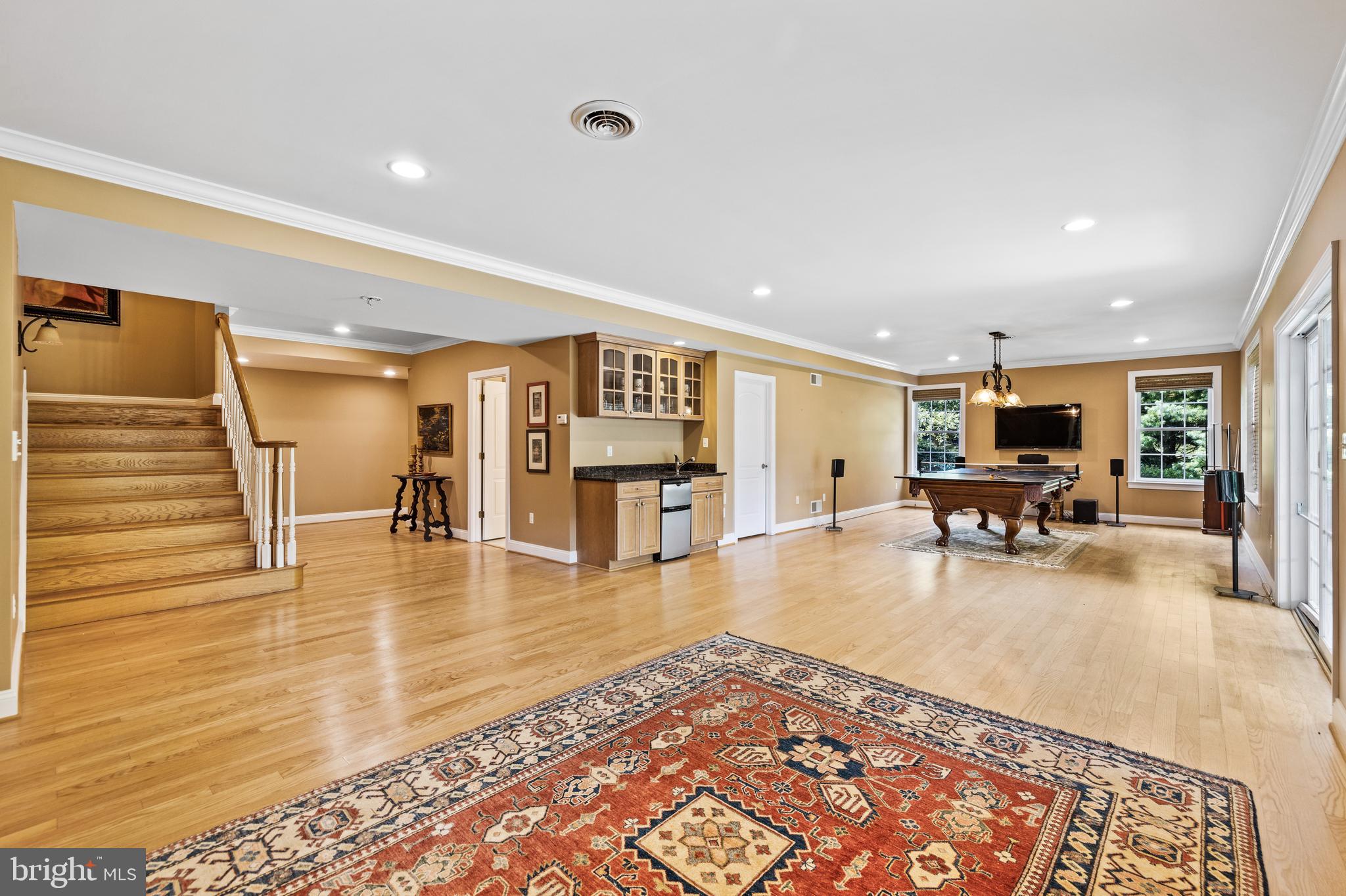 FALLSBOURNE - Residential