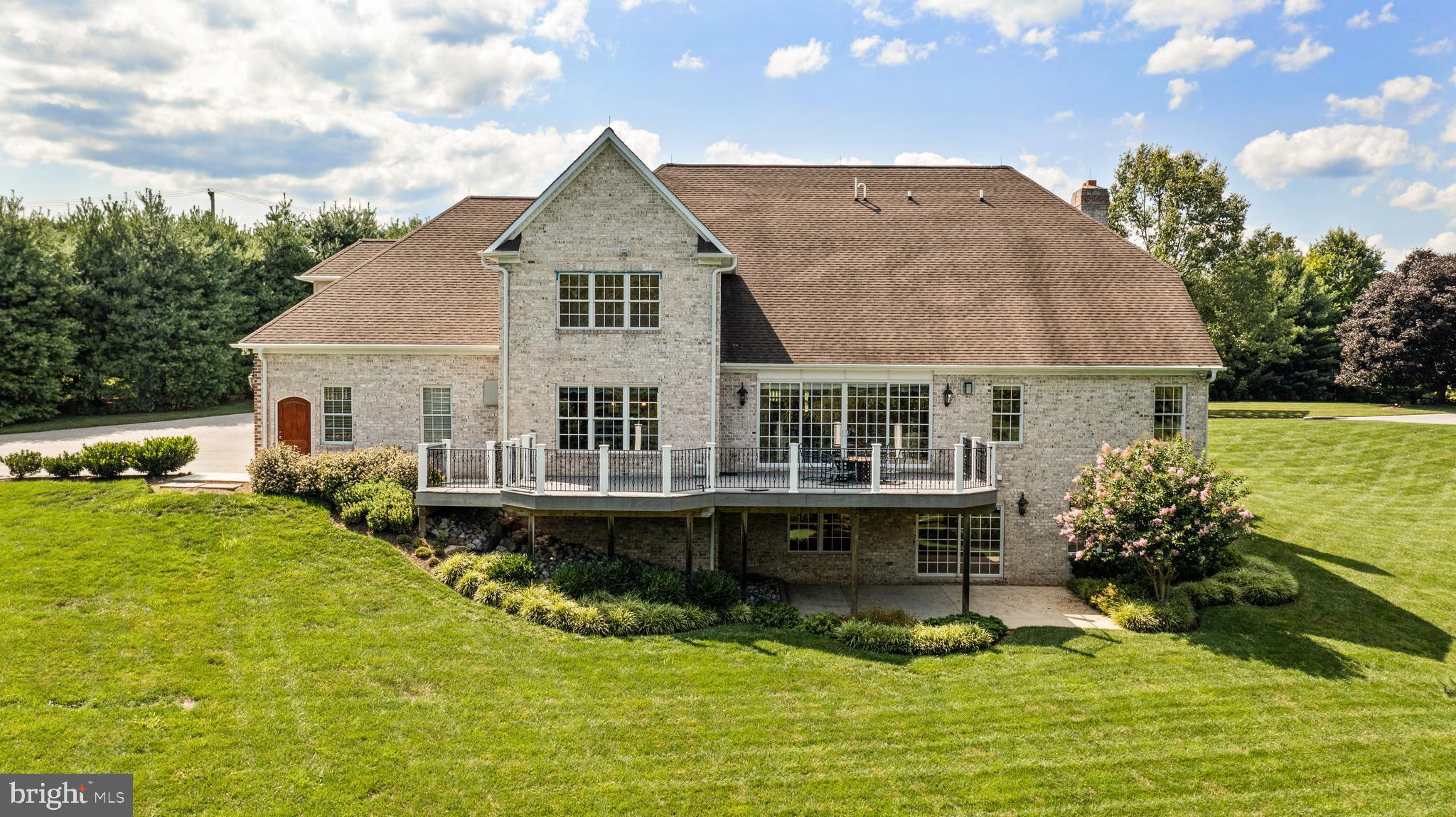 FALLSBOURNE - Residential