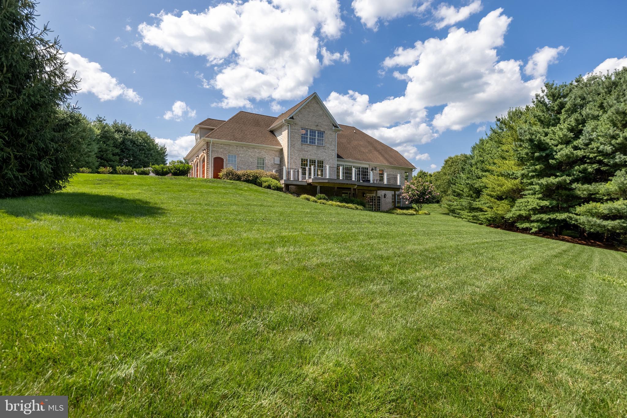 FALLSBOURNE - Residential