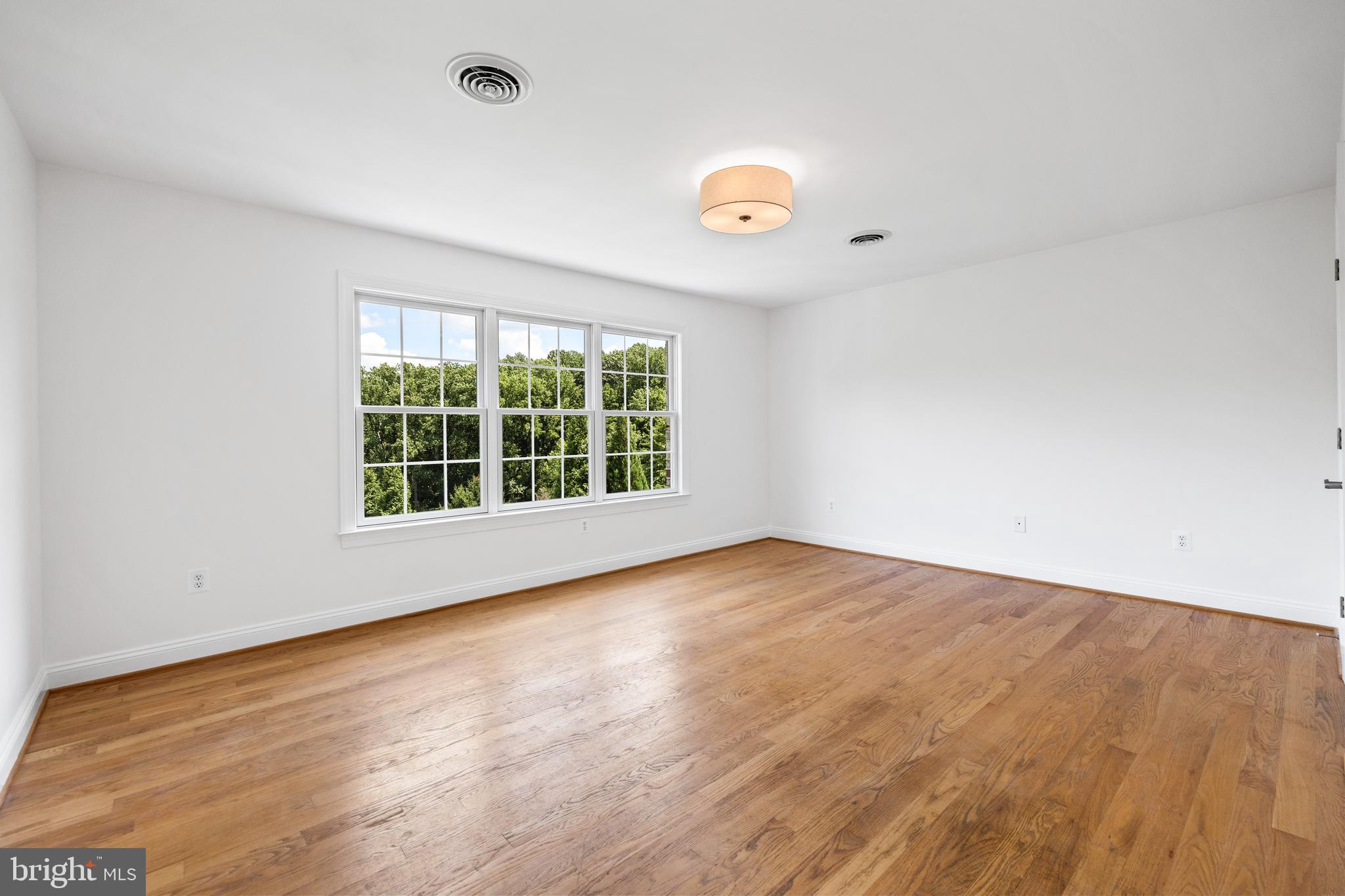 FALLSBOURNE - Residential