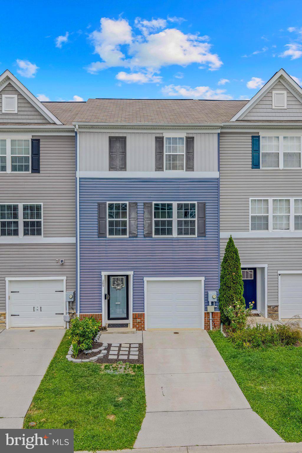 289 MAGELLAN DRIVE