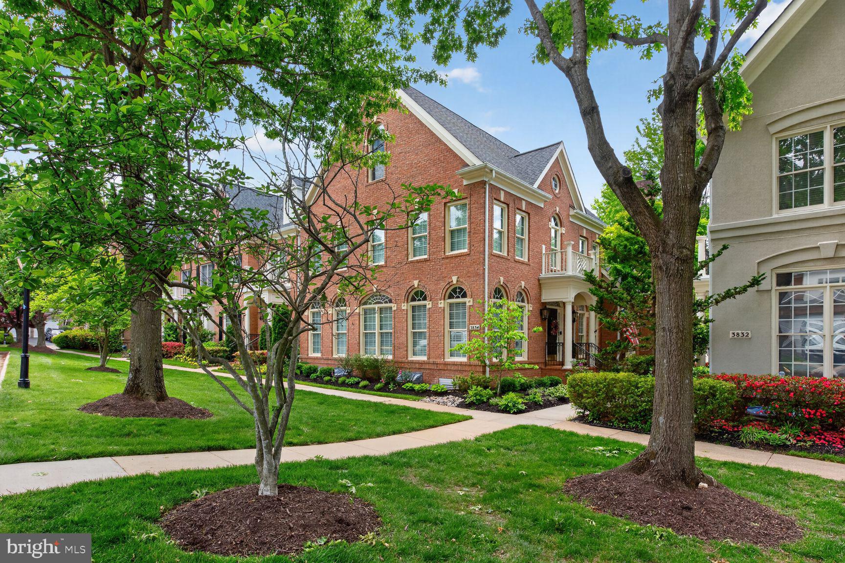 3834 FARRCROFT DRIVE