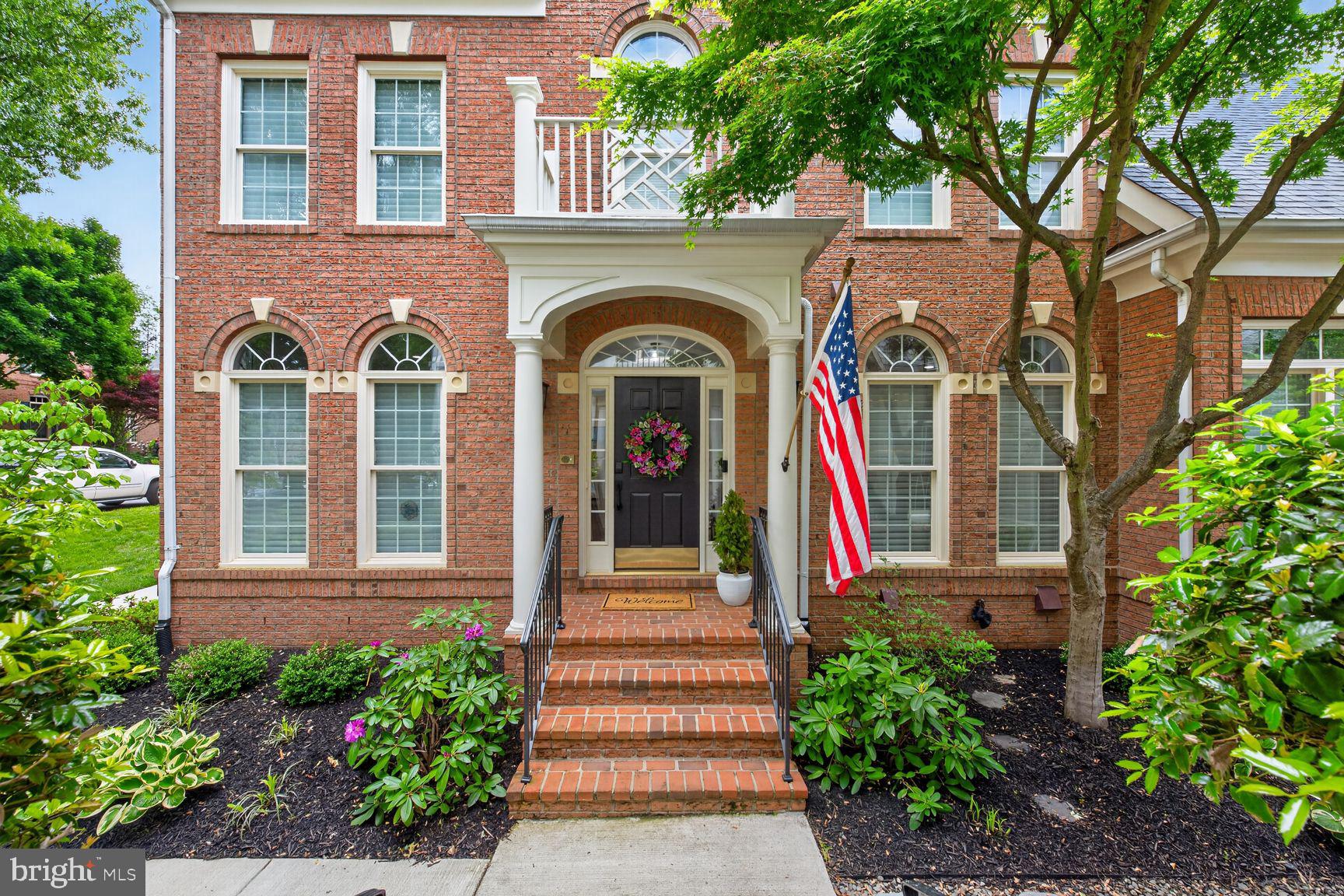 3834 FARRCROFT DRIVE