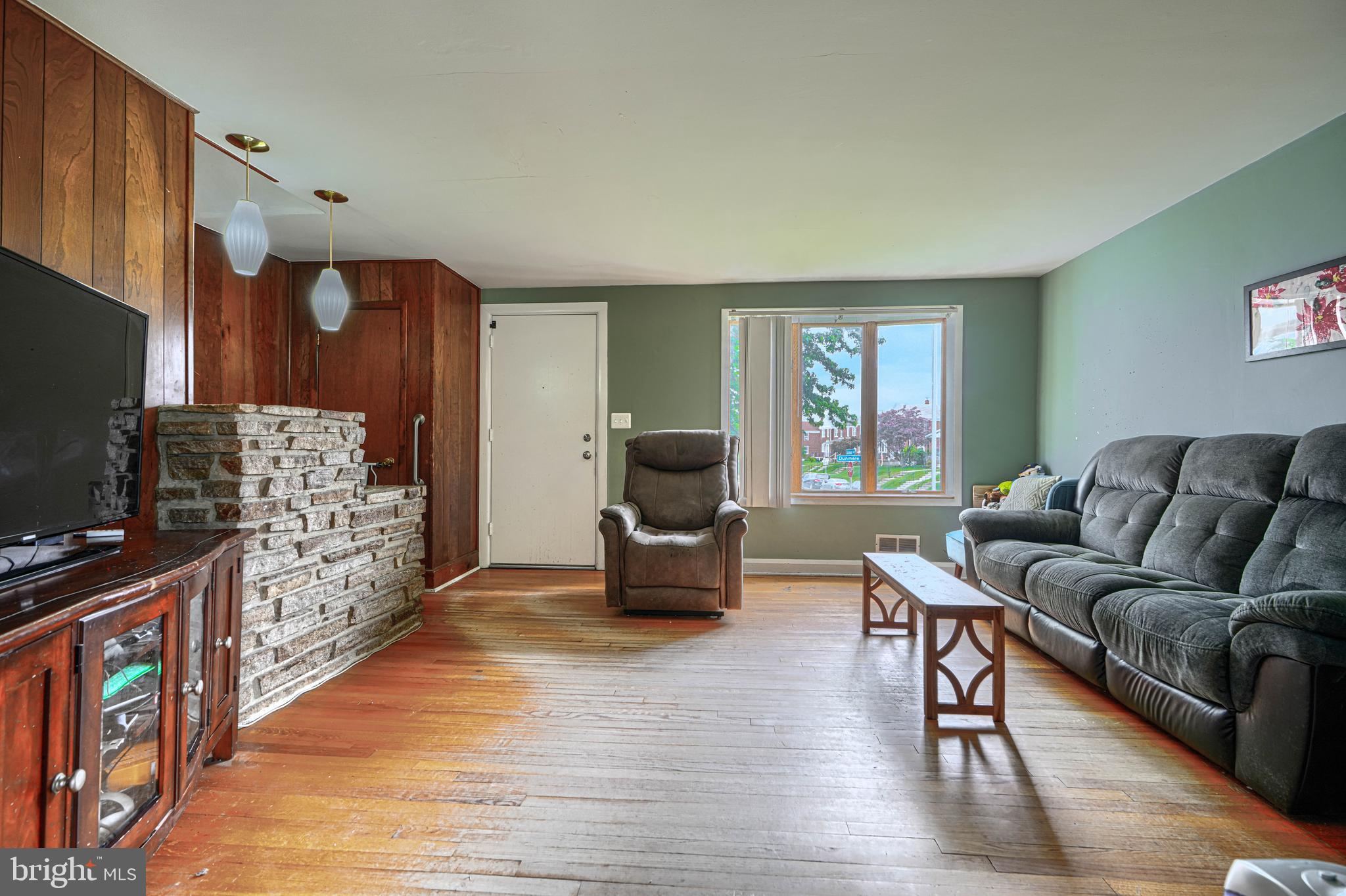 EASTFIELD - Residential