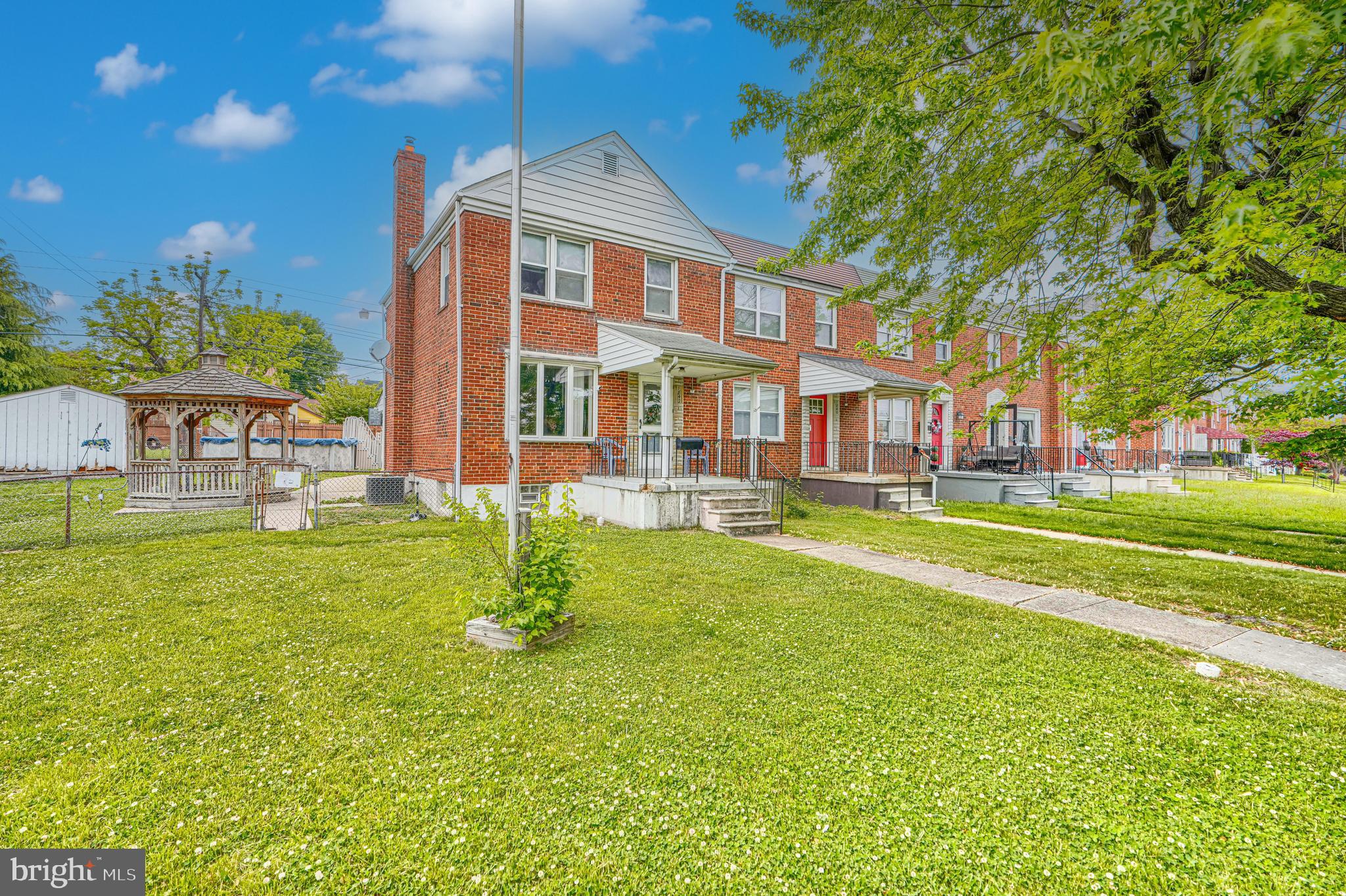 EASTFIELD - Residential