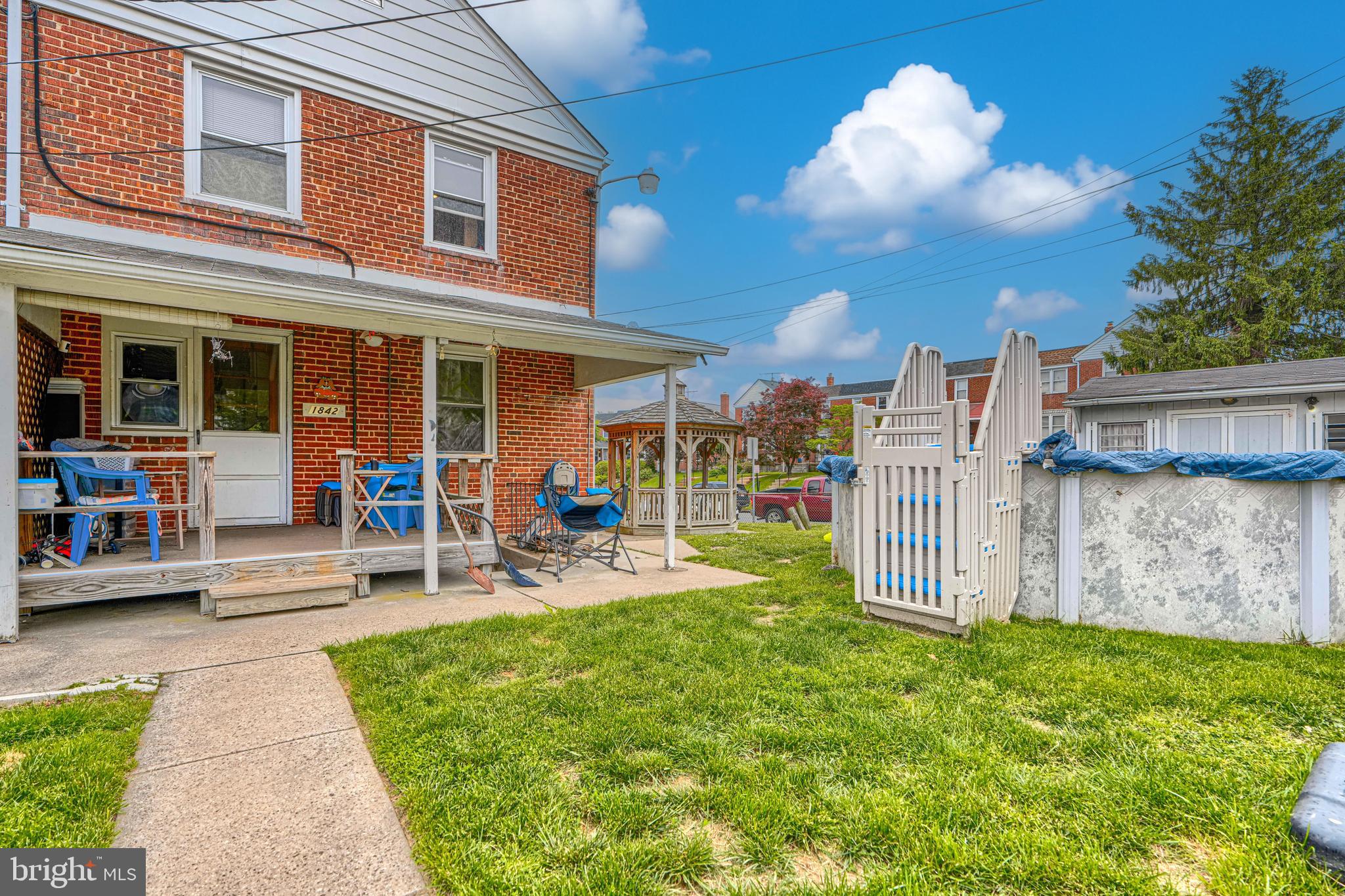 EASTFIELD - Residential