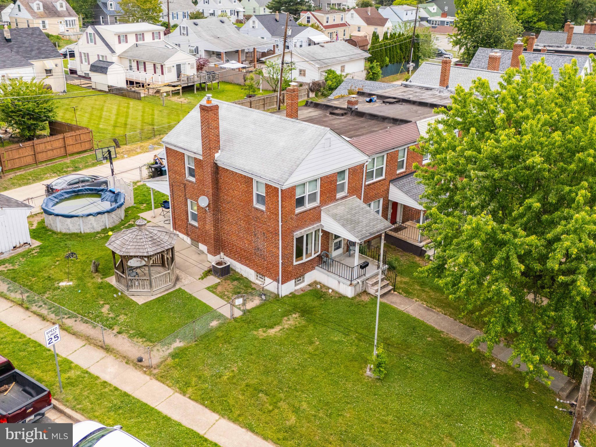 EASTFIELD - Residential