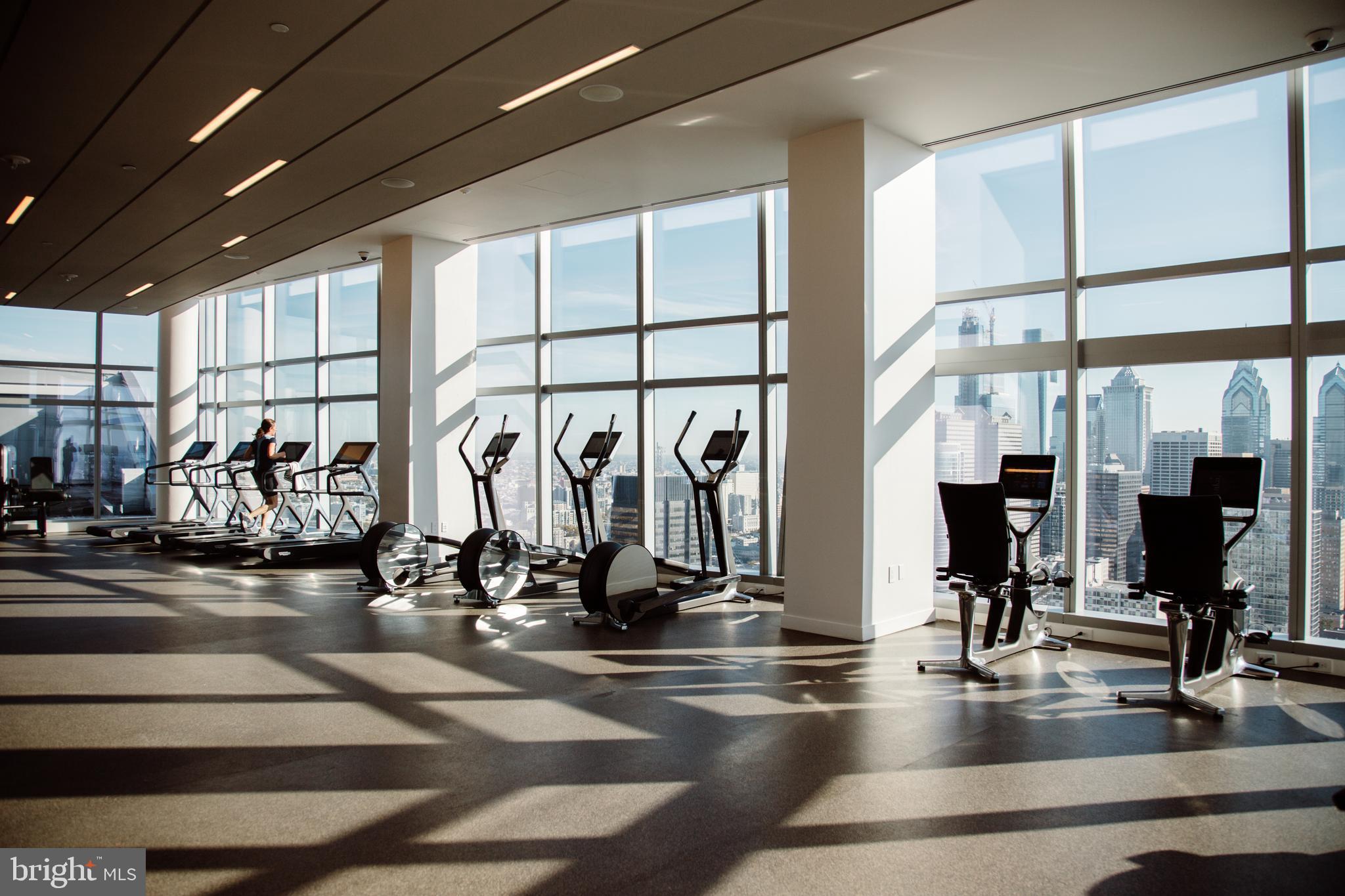 UNIVERSITY CITY - Residential Lease