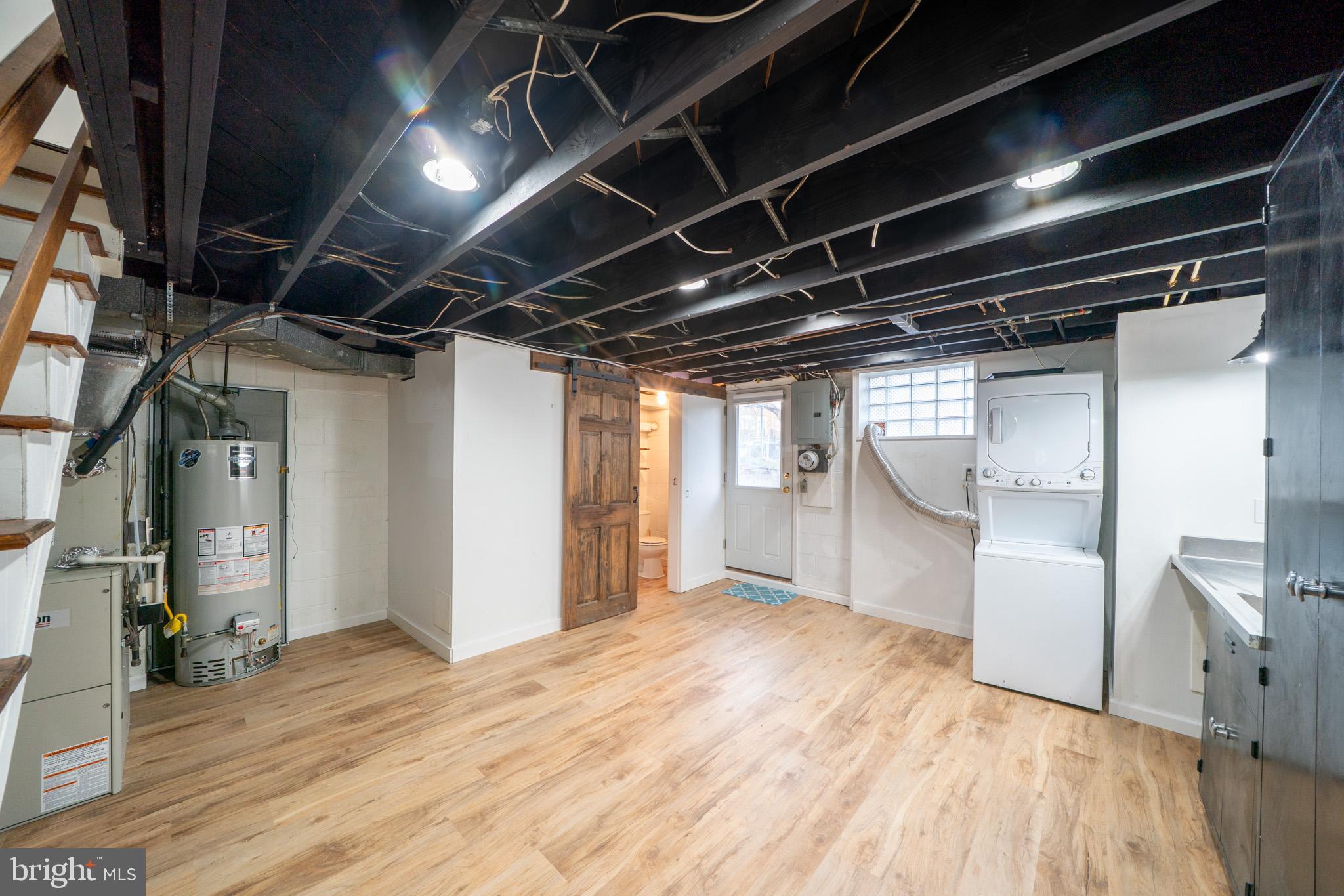 MAIDEN CHOICE VILLAGE - Residential Lease