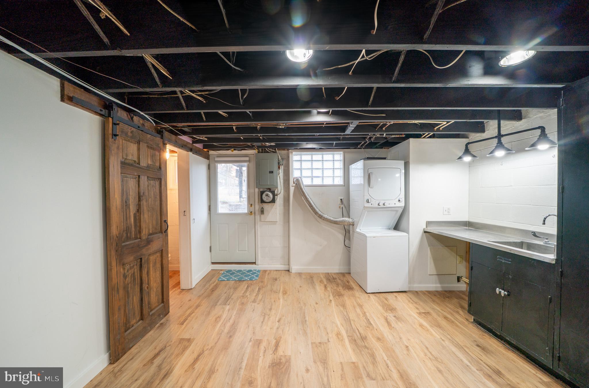 MAIDEN CHOICE VILLAGE - Residential Lease