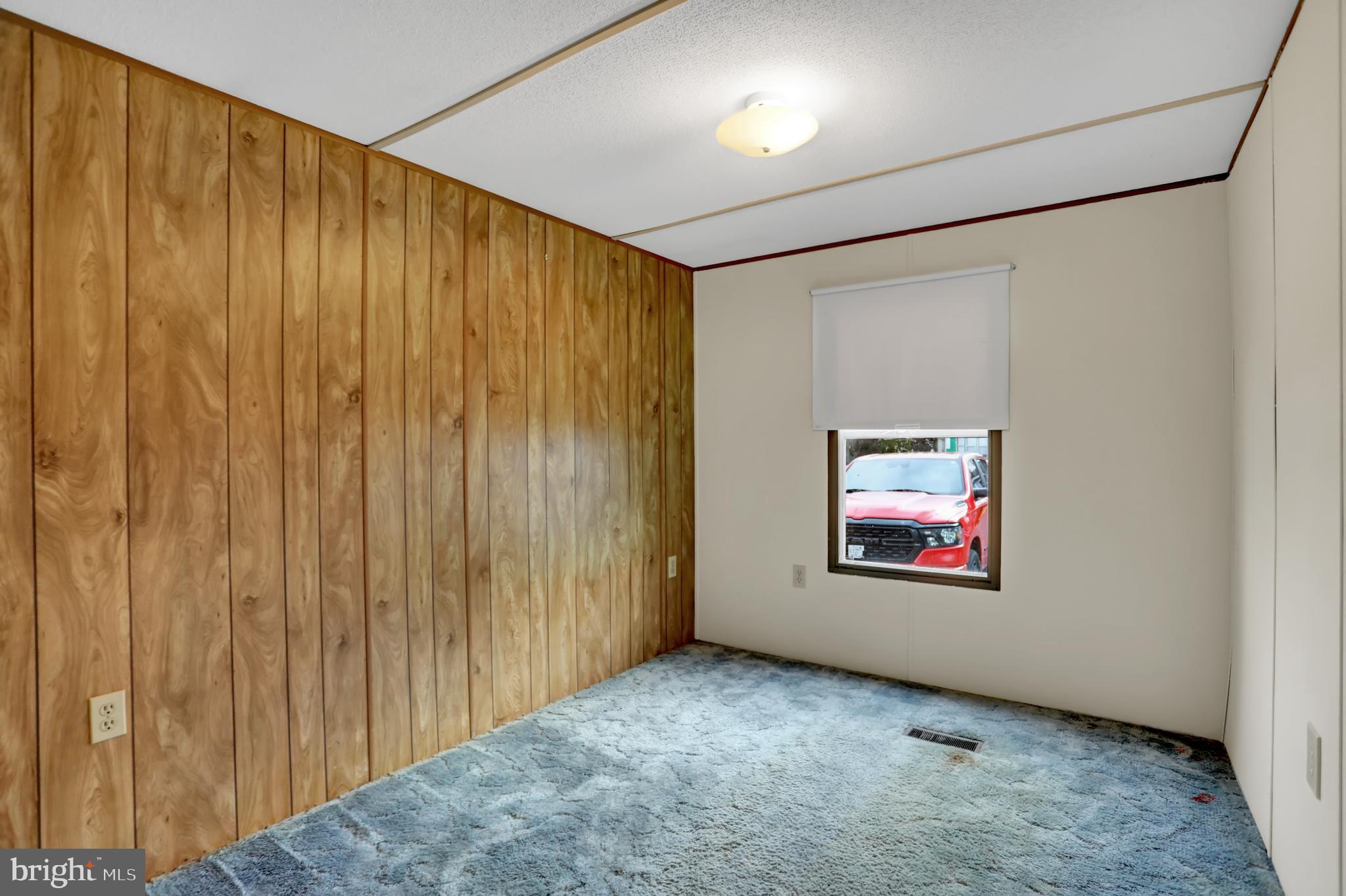 HARFORD MOBILE VILLAGE - Residential