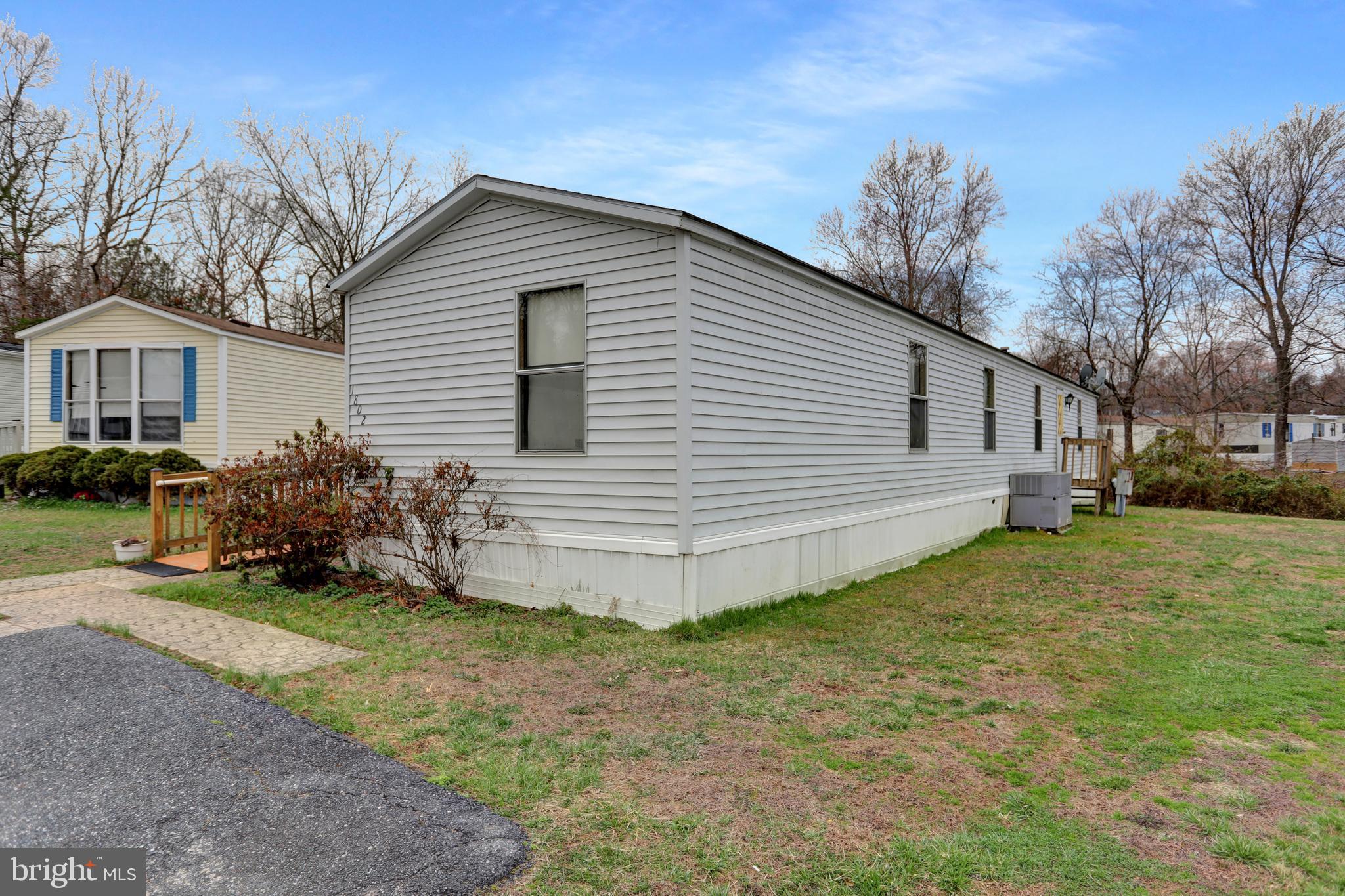 HARFORD MOBILE VILLAGE - Residential