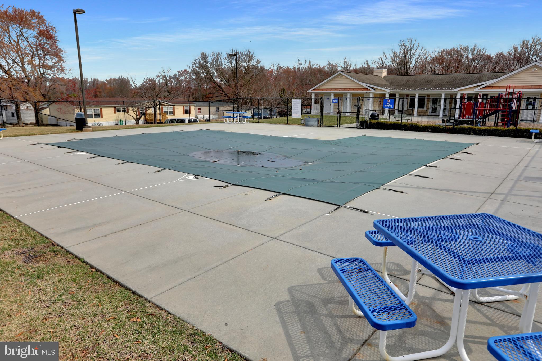 HARFORD MOBILE VILLAGE - Residential