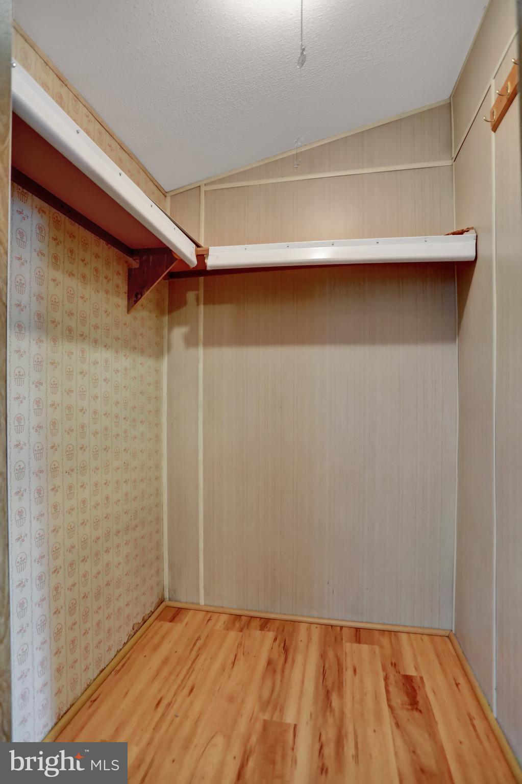 HARFORD MOBILE VILLAGE - Residential