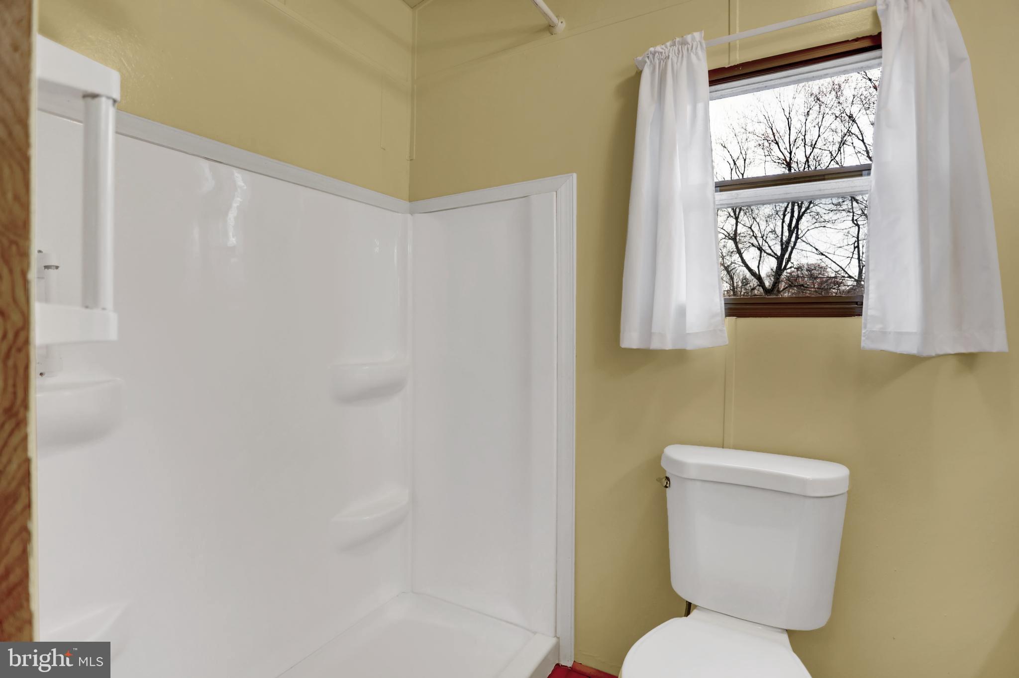 HARFORD MOBILE VILLAGE - Residential