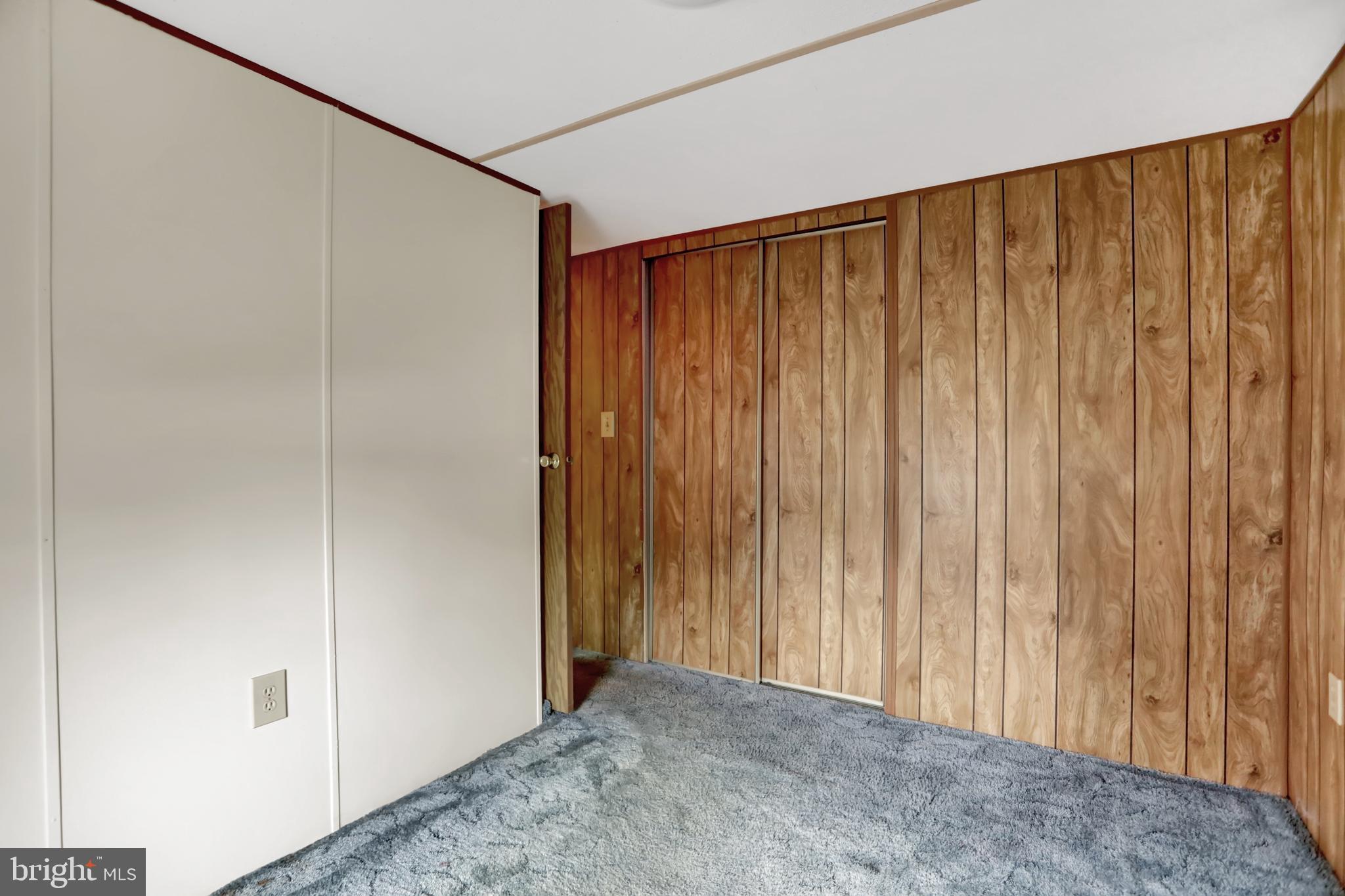 HARFORD MOBILE VILLAGE - Residential