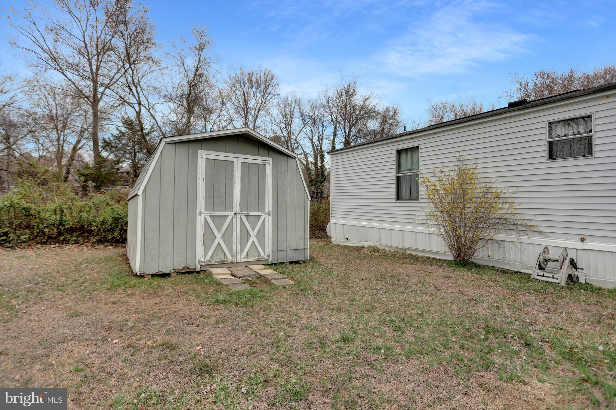 HARFORD MOBILE VILLAGE - Residential