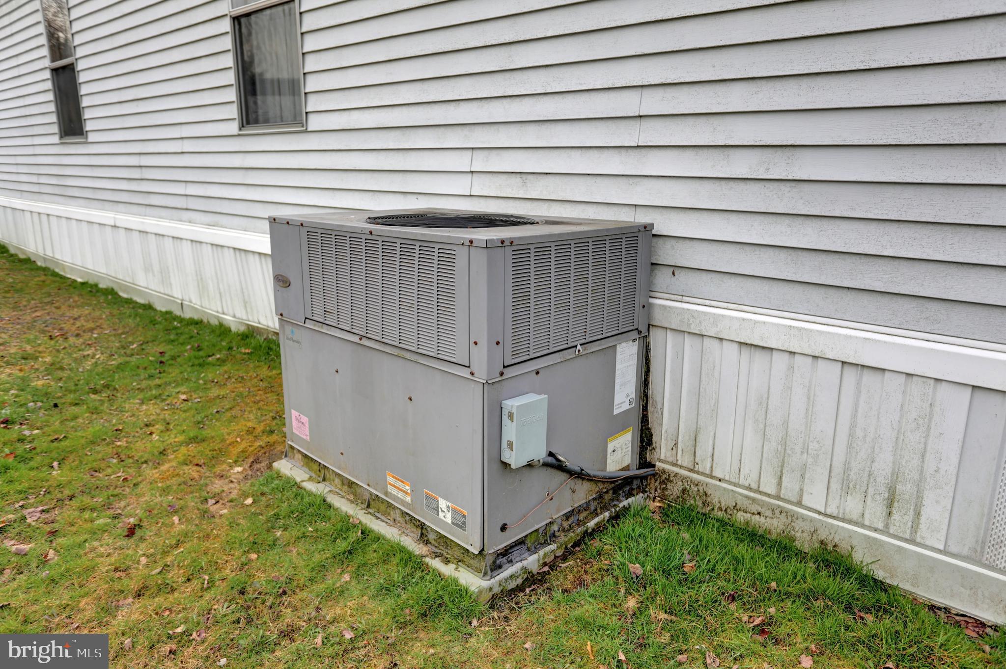 HARFORD MOBILE VILLAGE - Residential