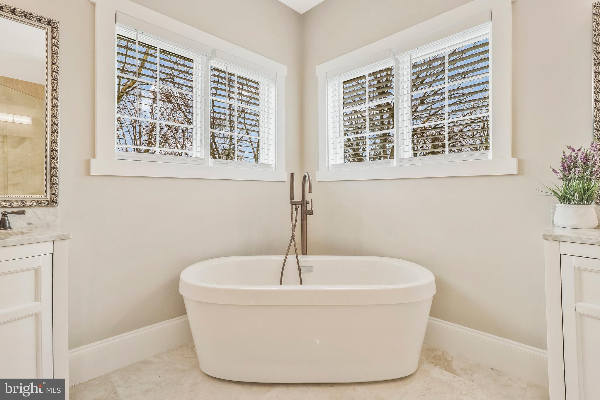 VILLA LORING - Residential