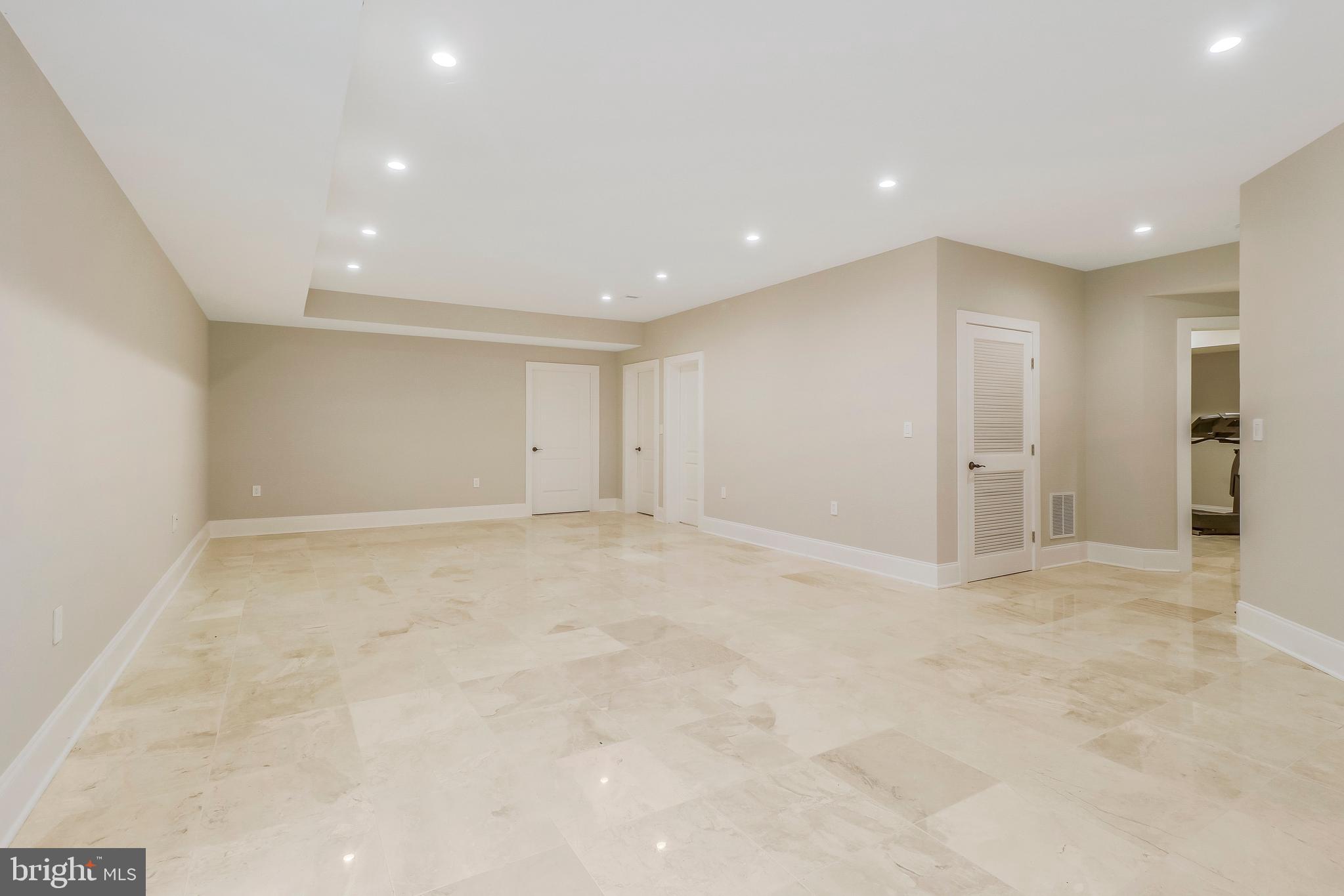 VILLA LORING - Residential