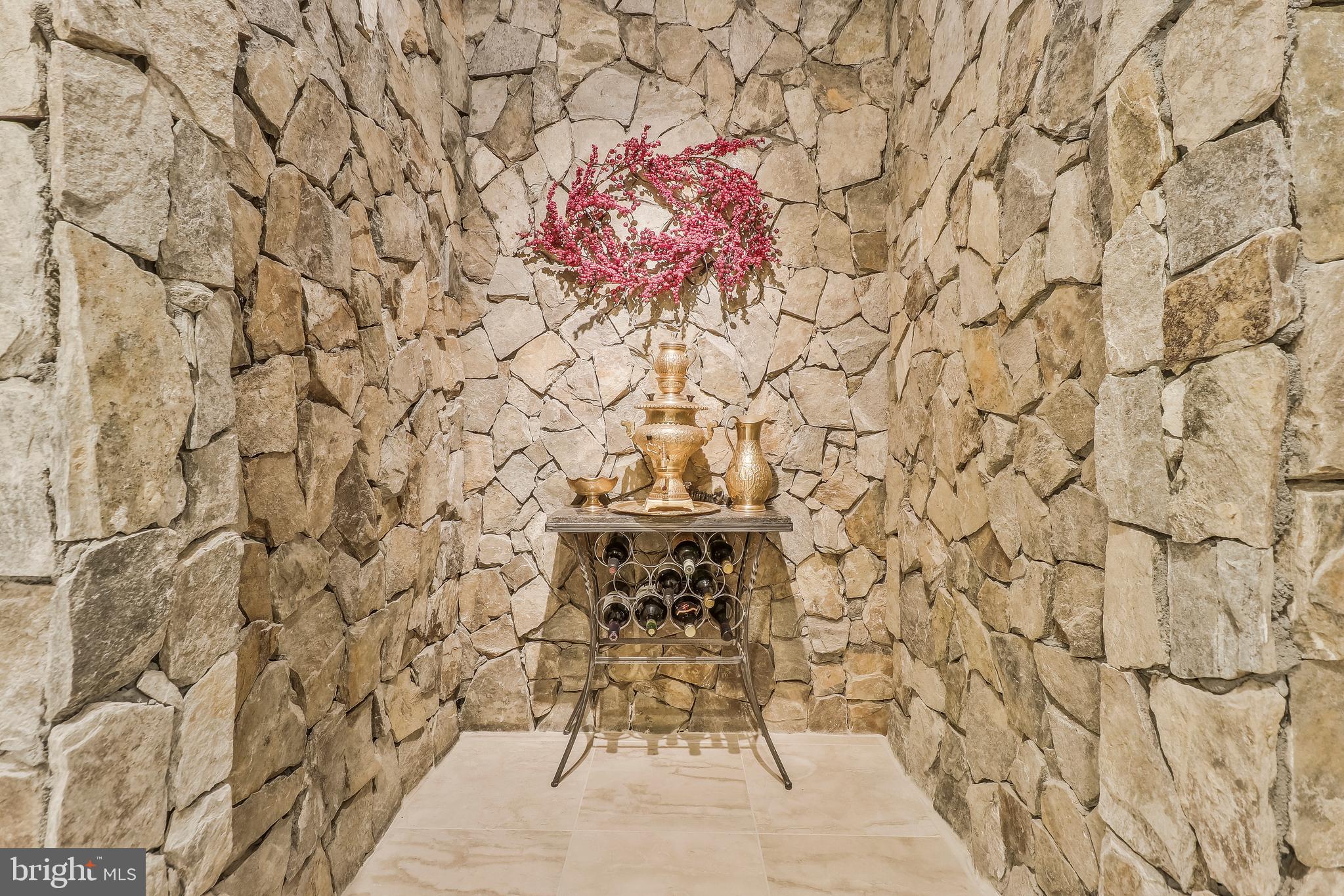 VILLA LORING - Residential