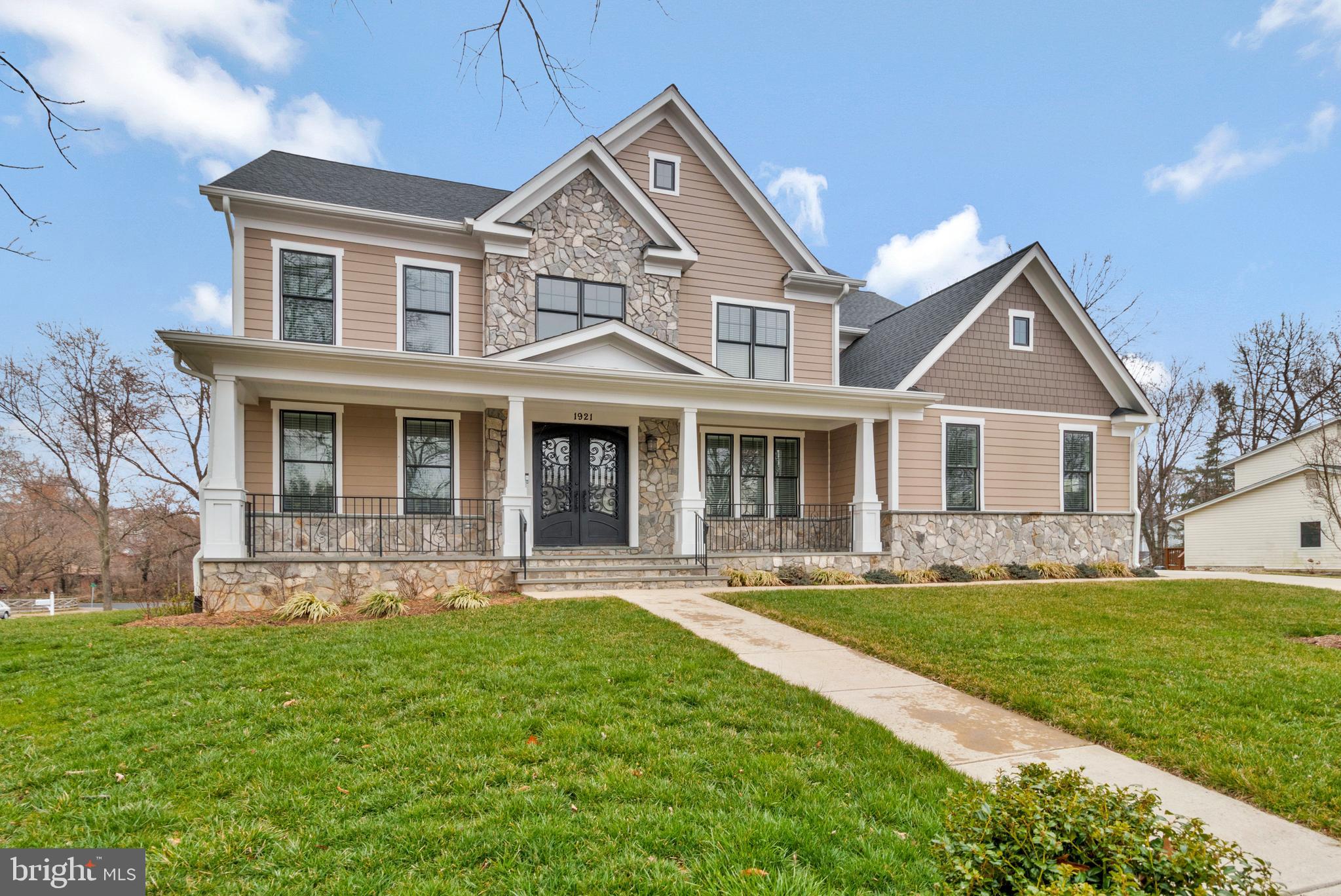 VILLA LORING - Residential