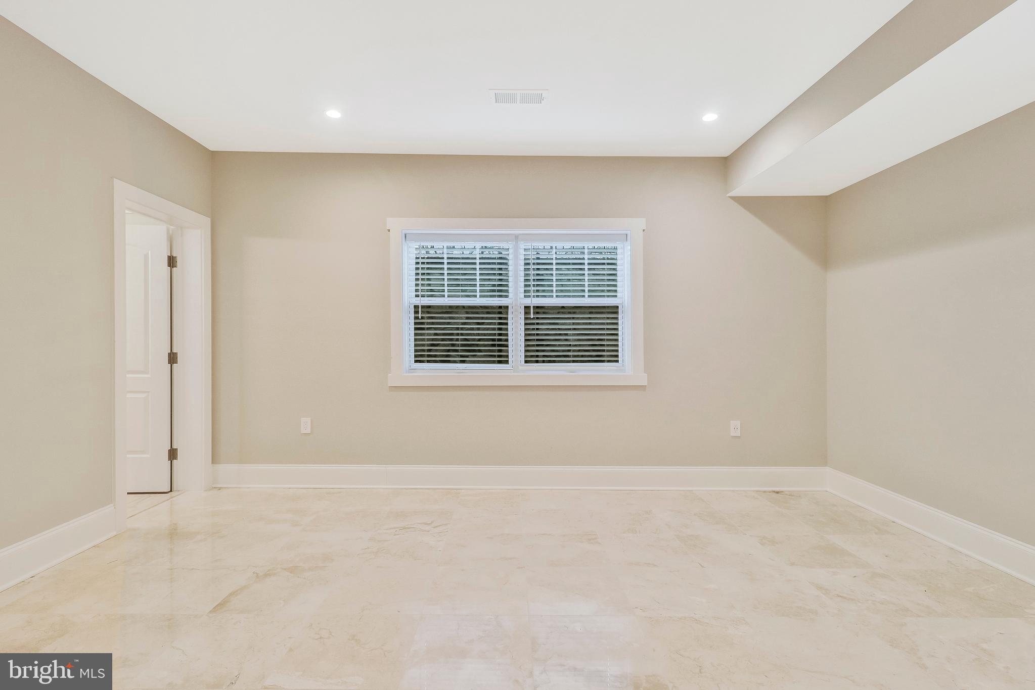 VILLA LORING - Residential