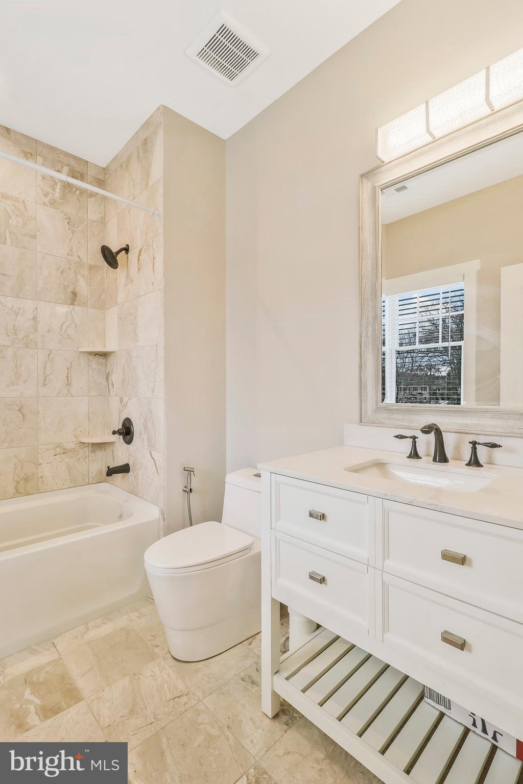 VILLA LORING - Residential