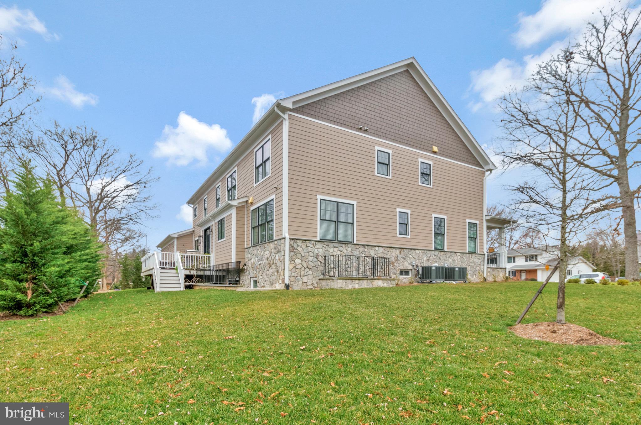 VILLA LORING - Residential