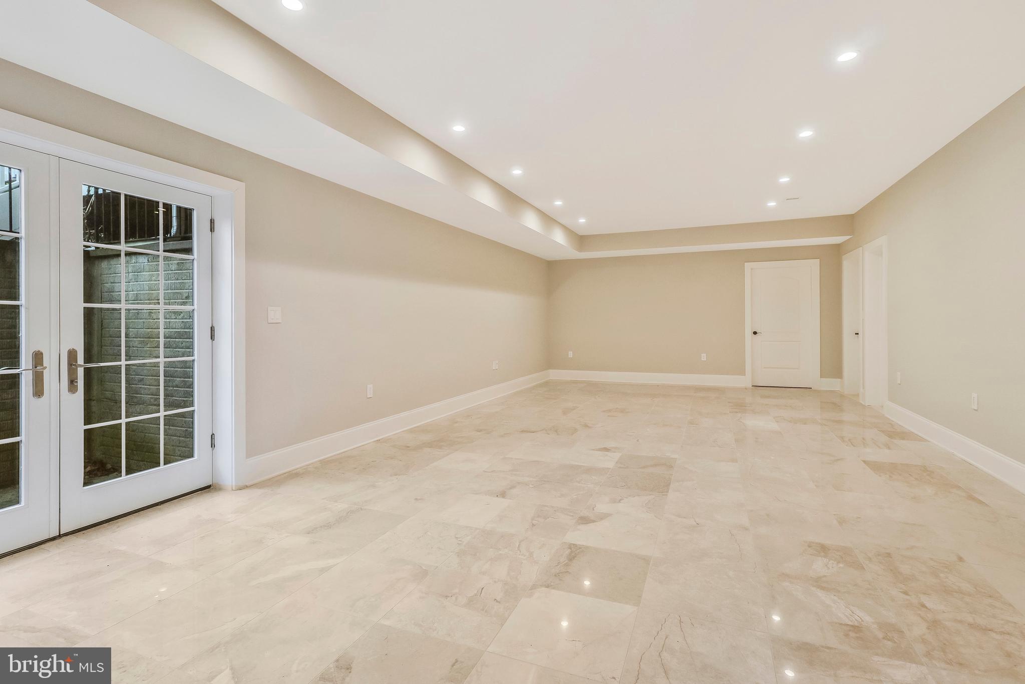 VILLA LORING - Residential