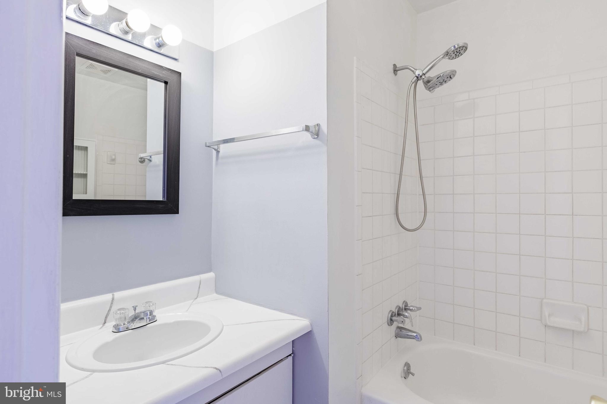 DISCOVERY - Residential