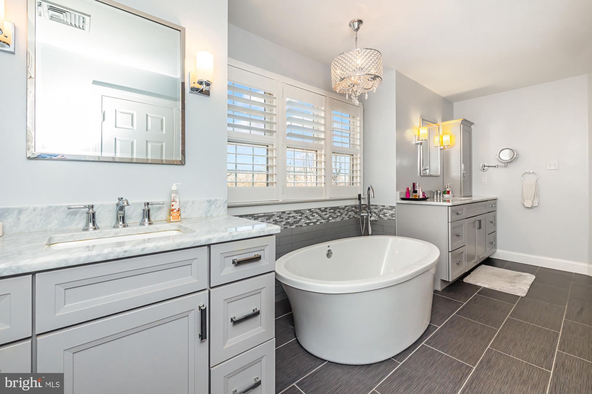 STEEPLECHASE - Residential