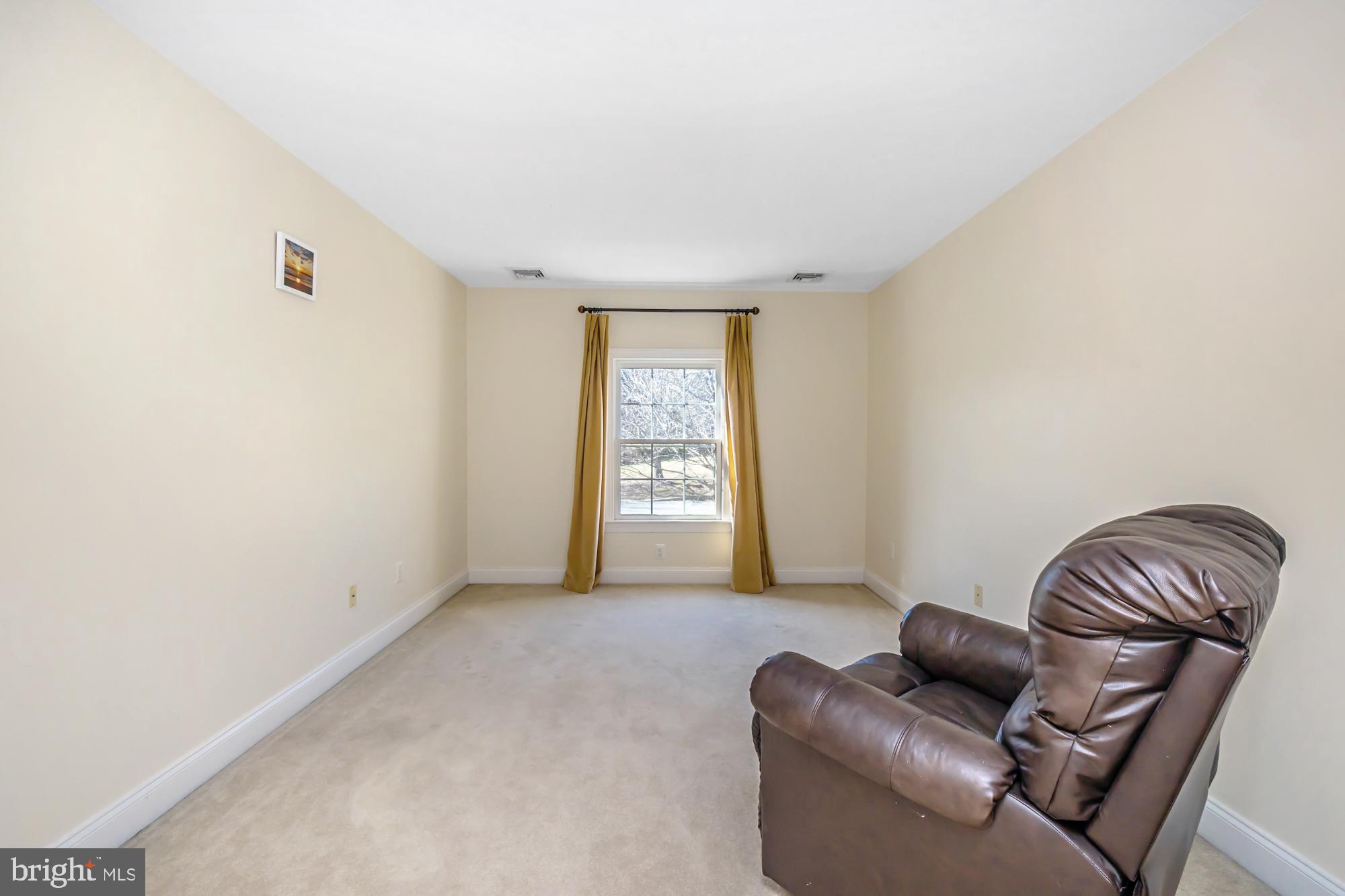 STEEPLECHASE - Residential