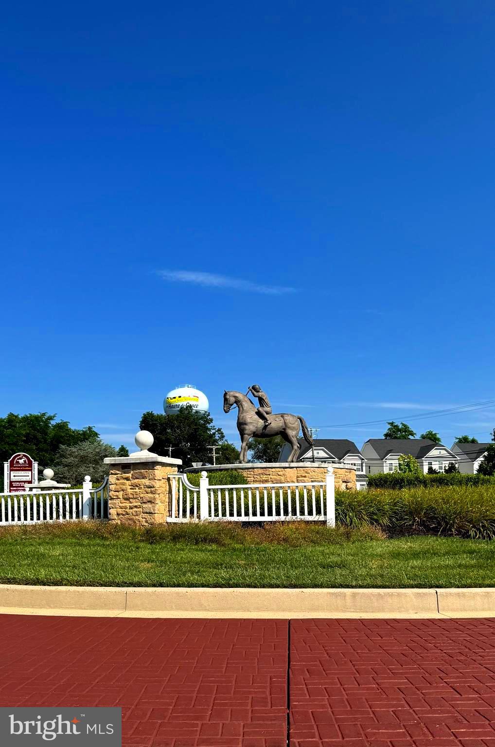 207 SECRETARIAT DRIVE 207-J