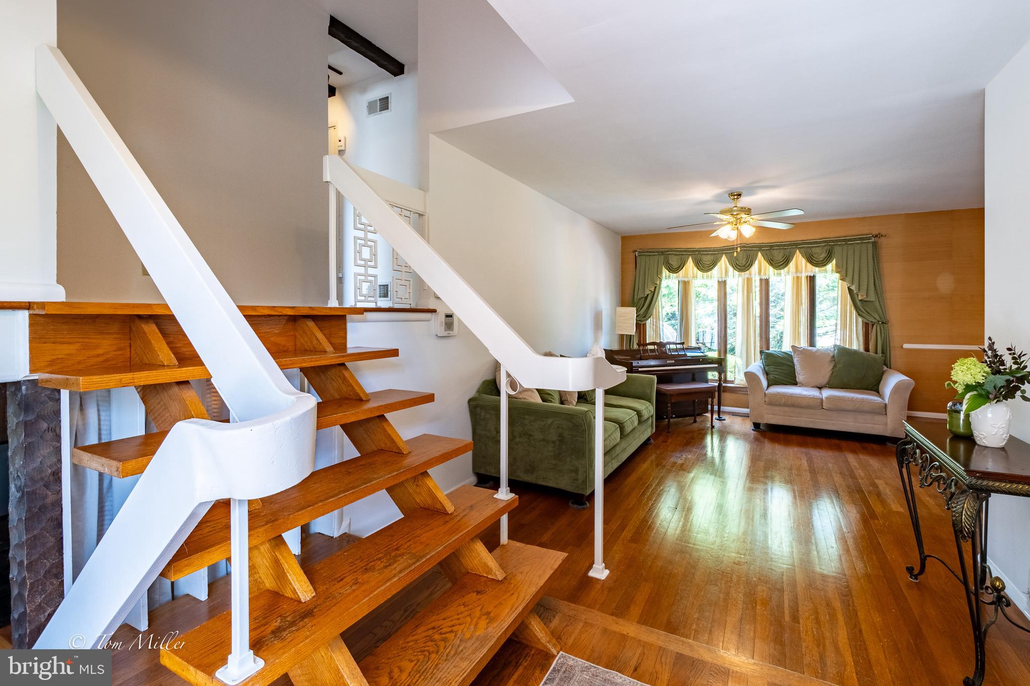 1320 MALBAY DRIVE