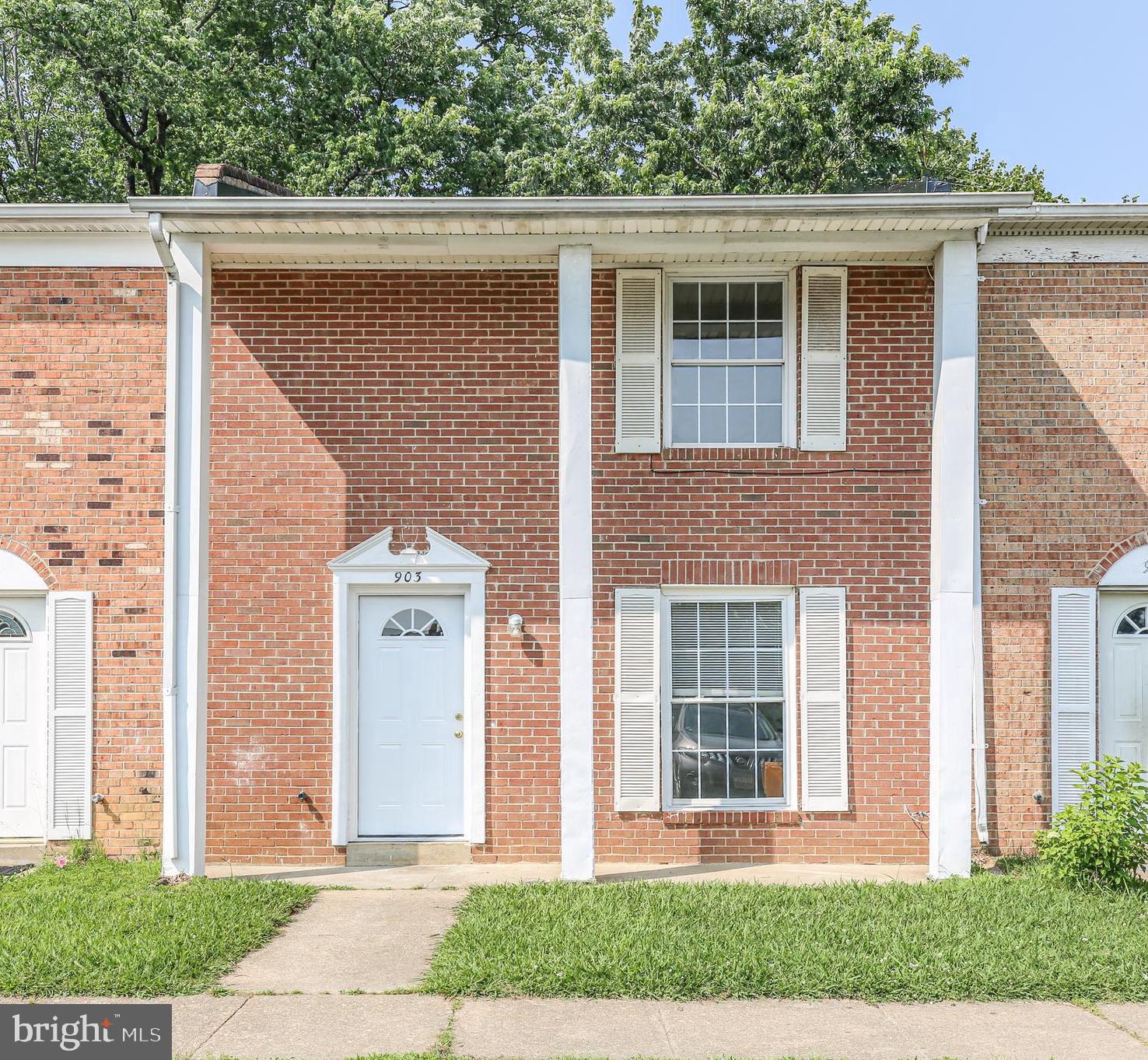 This adorable home boasts an ideal LOCATION close to Schools, Shopping and major Commuter routes. Just MINUTES to Downtown Fredericksburg! Step inside to find LVP flooring and Tile throughout, adding both durability and elegance. The kitchen and bathrooms shine with granite countertops and brand-new cabinetry. Enjoy abundant closet space for all your storage needs. Upstairs and downstairs offer modern finishes and a different design. Outside, relax or entertain in the nicely sized, fully FENCED backyard. Additional updates include a NEW roof for peace of mind. Don’t miss out on this stylish and spacious home!