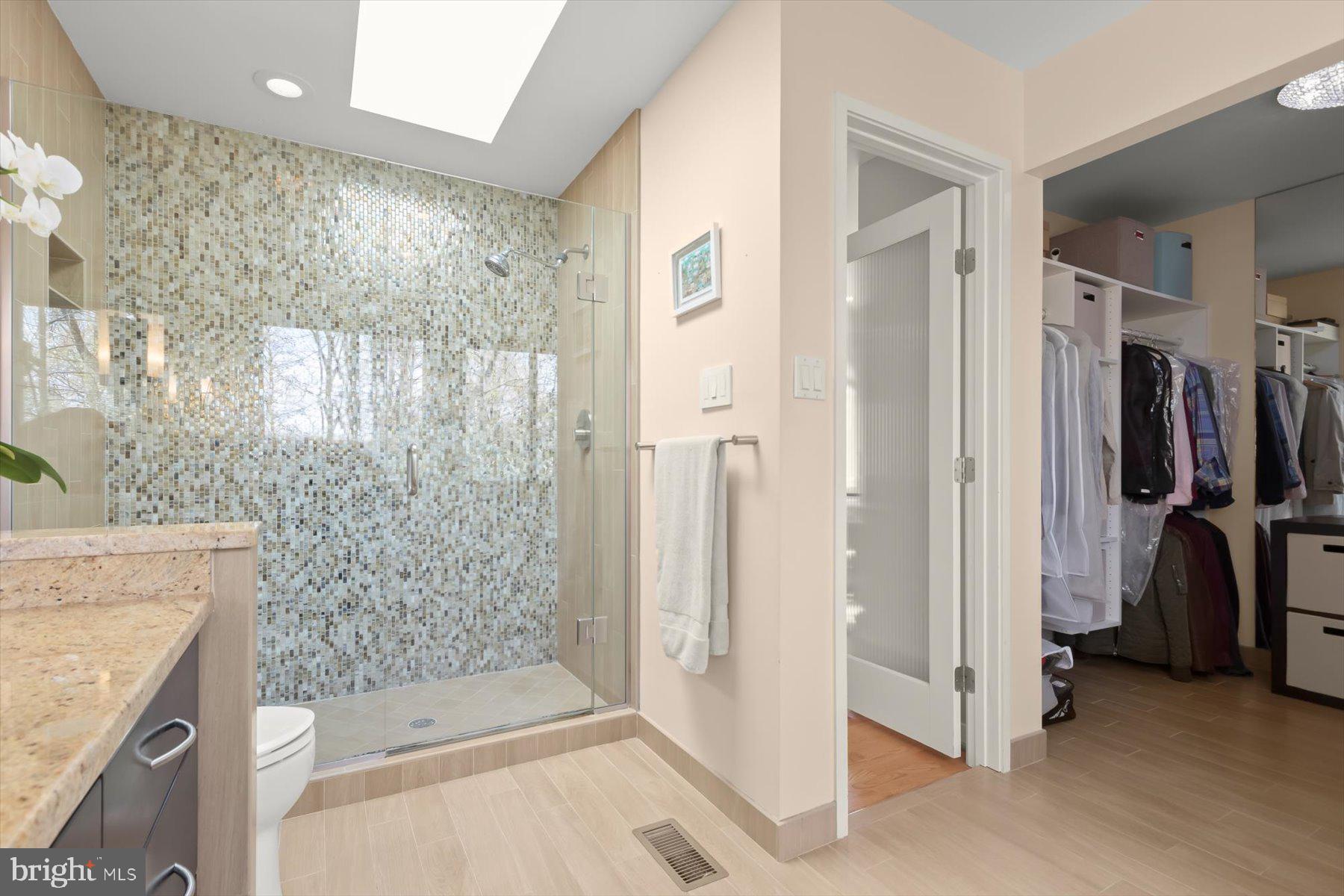 CARDEROCK SPRINGS - Residential