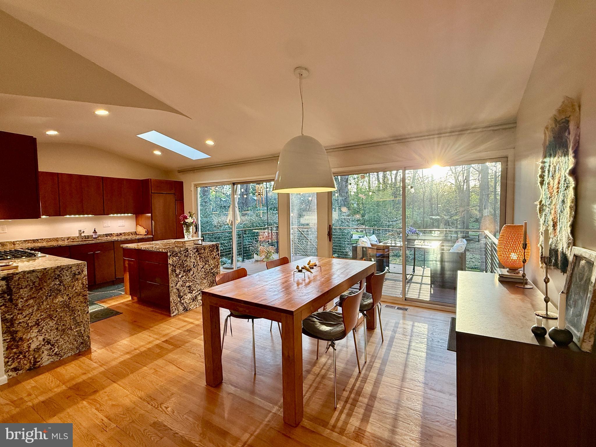 CARDEROCK SPRINGS - Residential