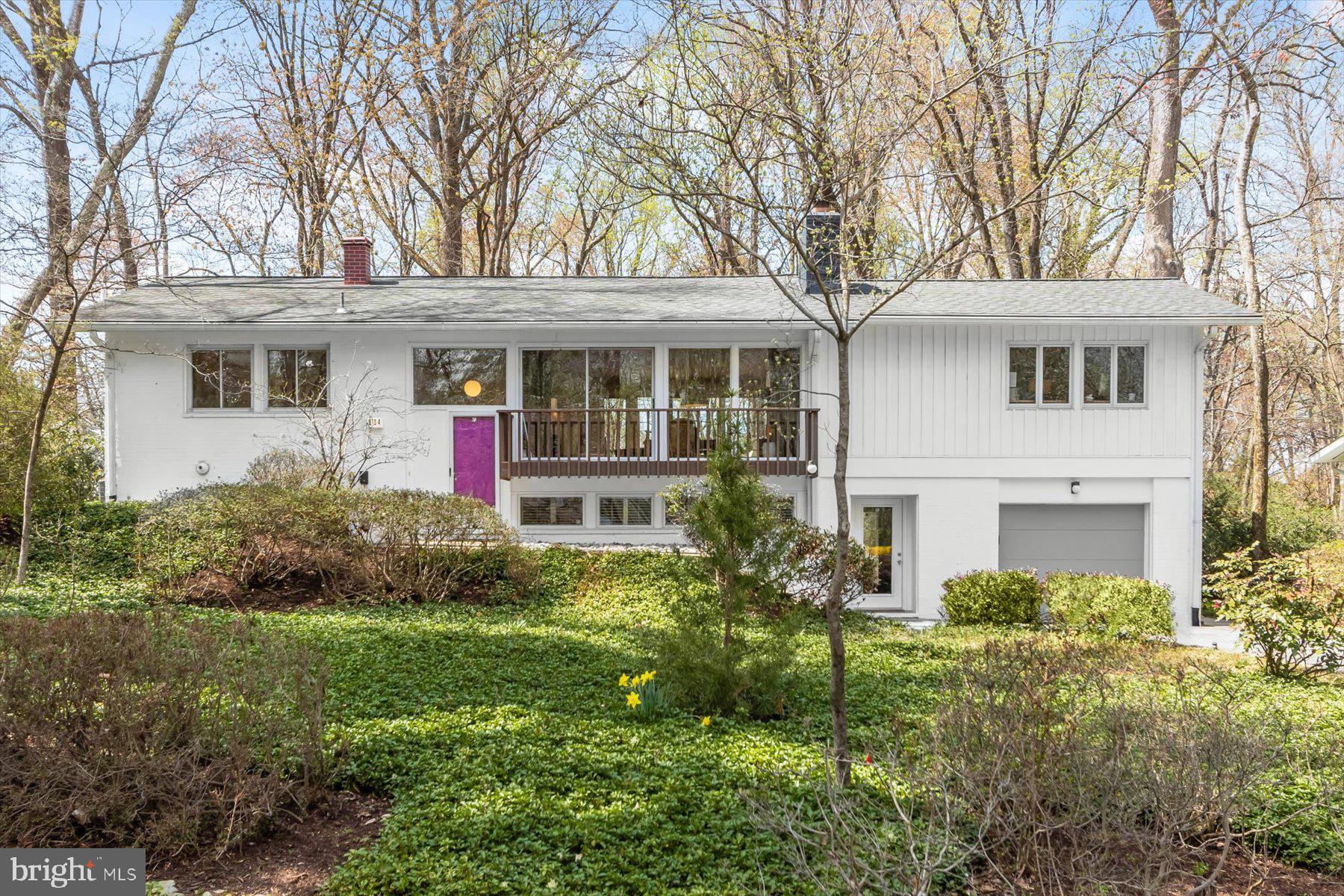 CARDEROCK SPRINGS - Residential