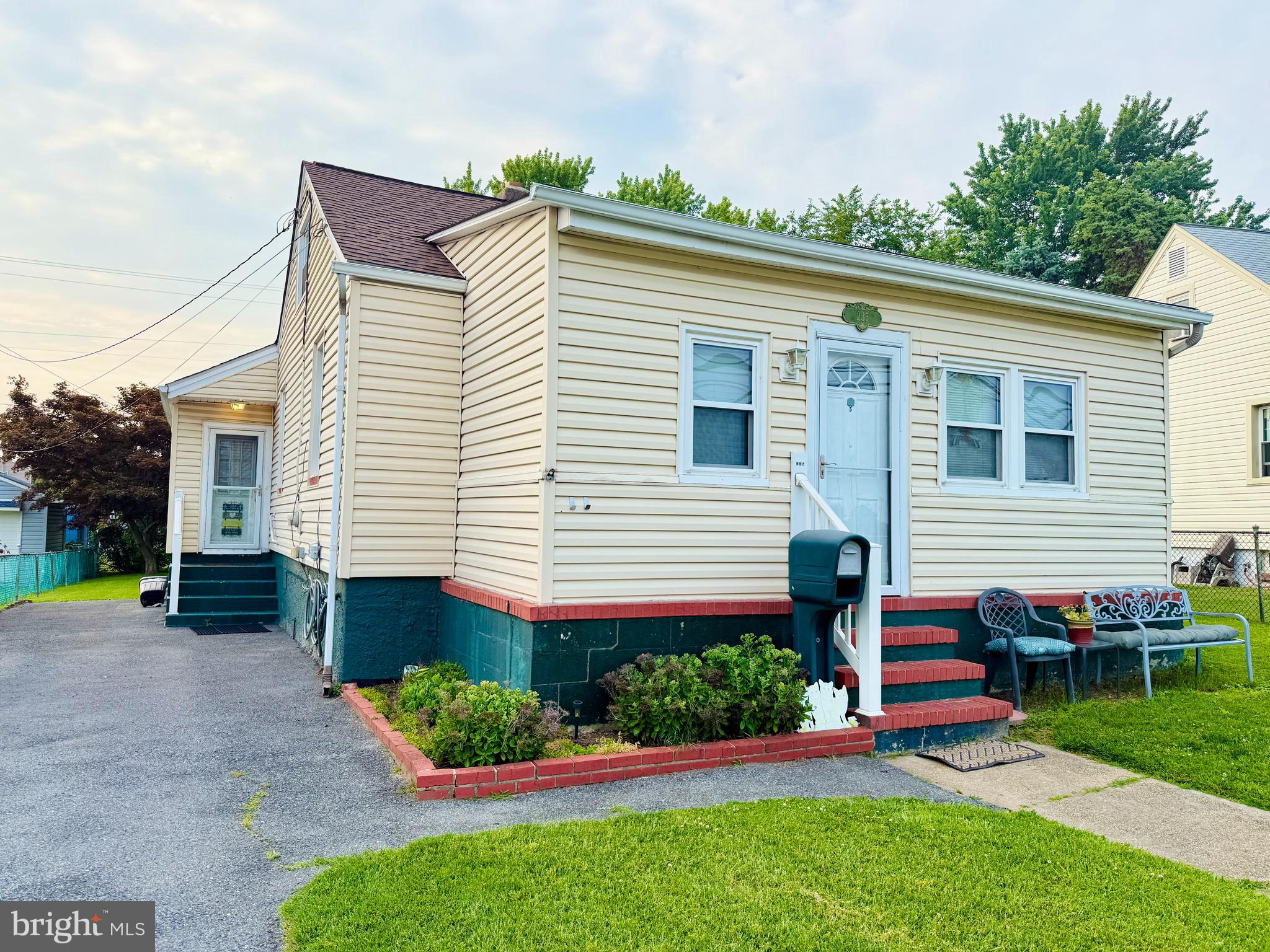 235 TRAPPE ROAD