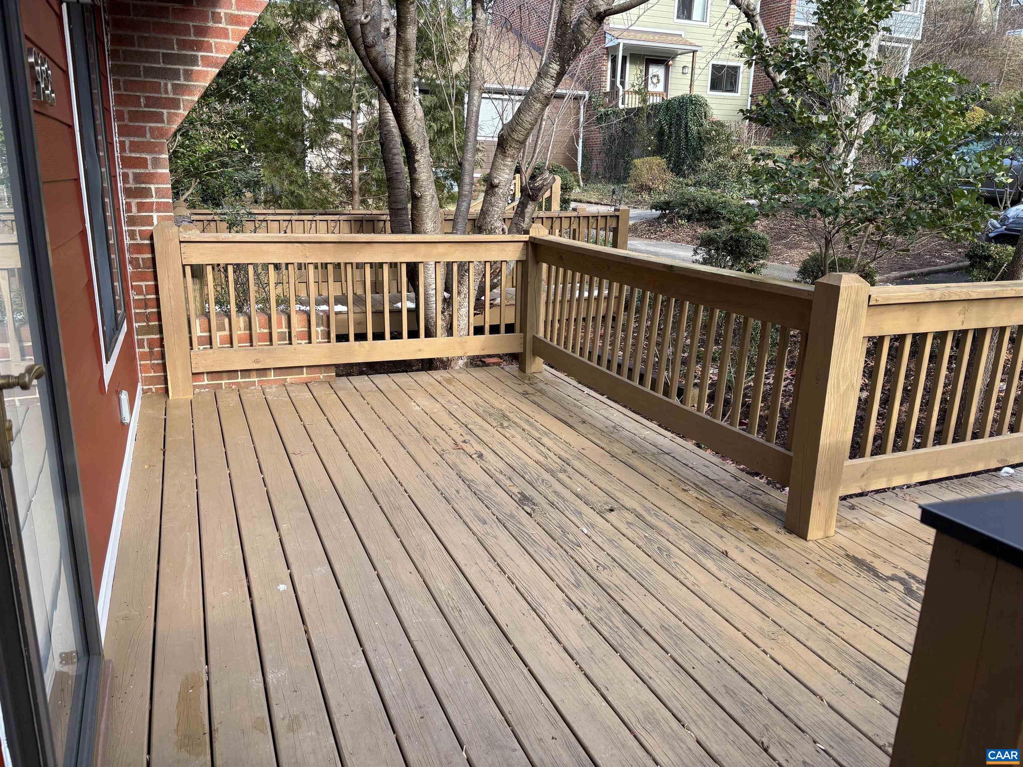 STONEHENGE - Residential