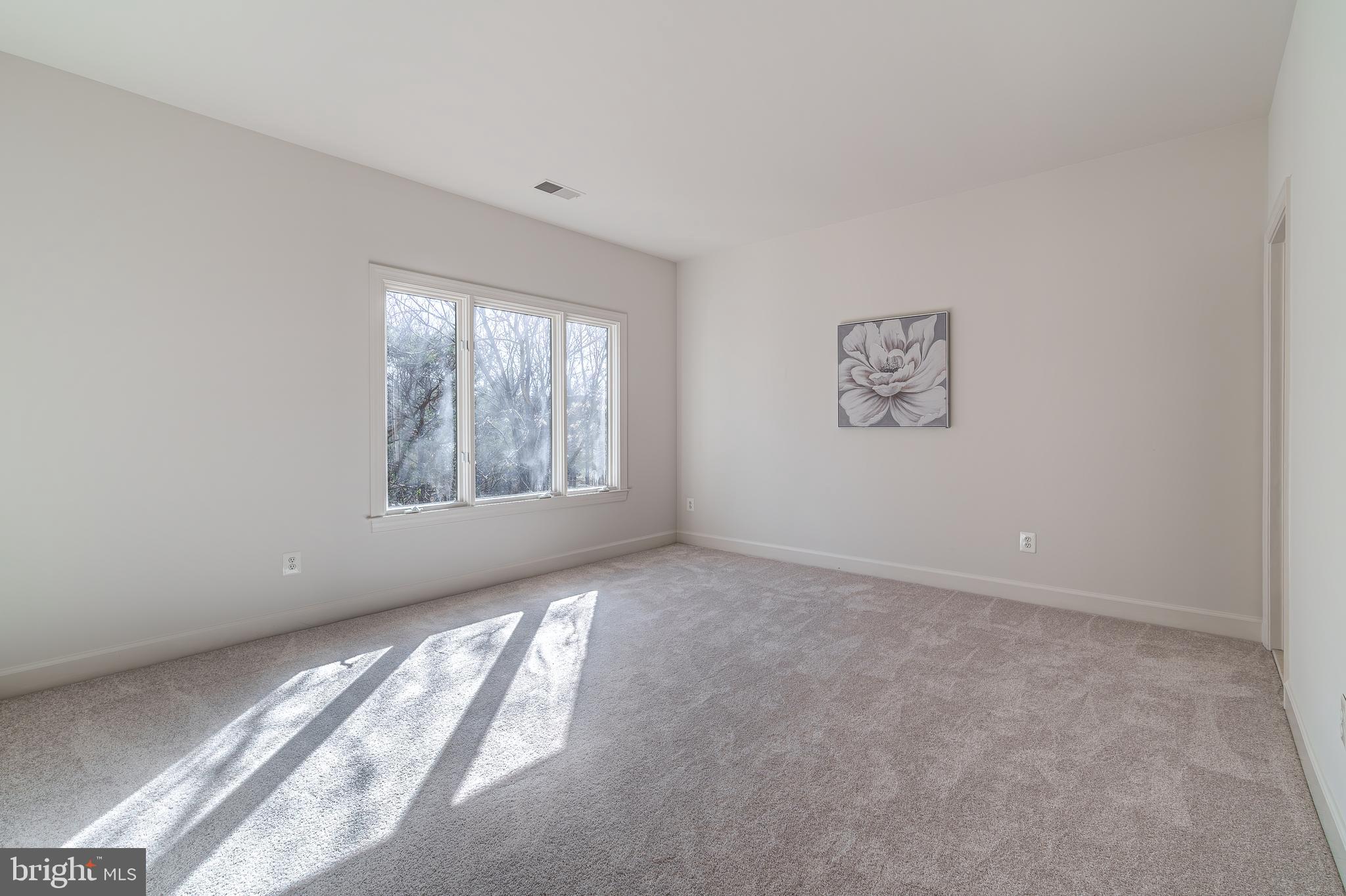 BRAMBLETON - Residential