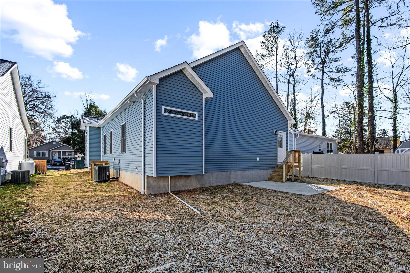 CLASSIC SHORES - Residential