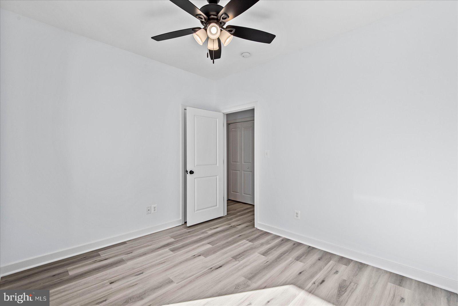 CLASSIC SHORES - Residential