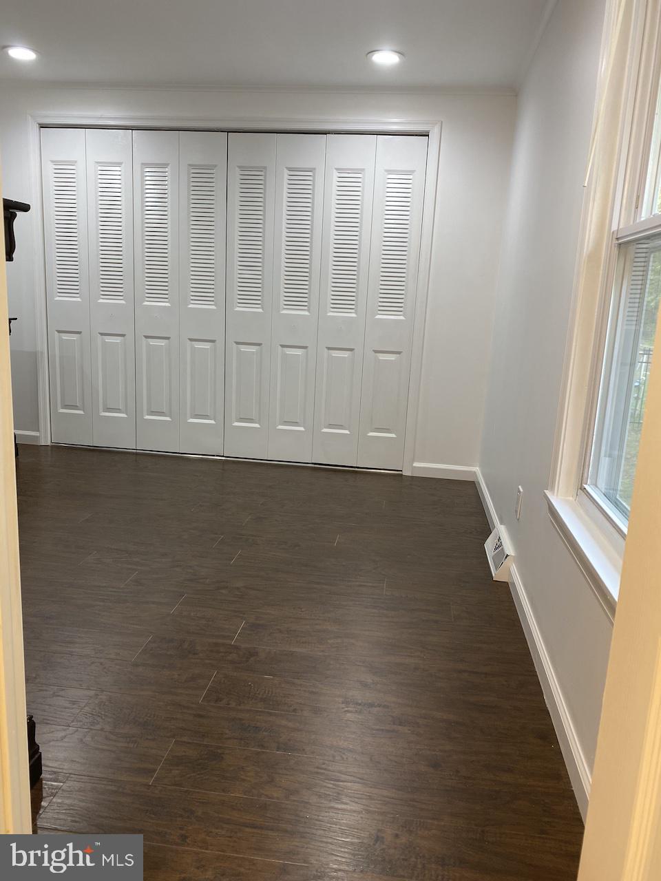 OAKLAWN - Residential