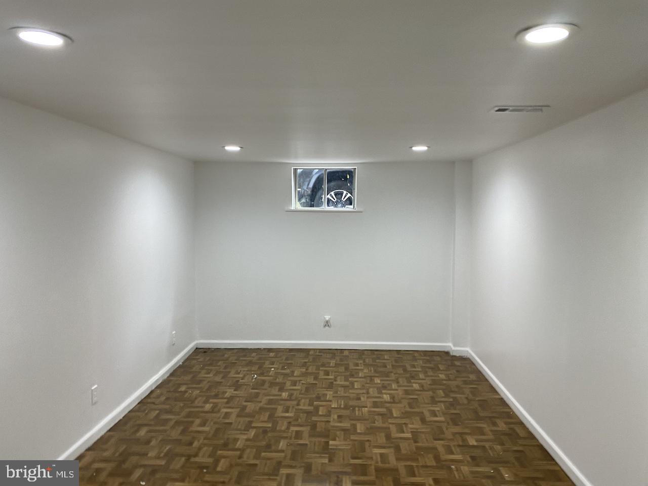 OAKLAWN - Residential