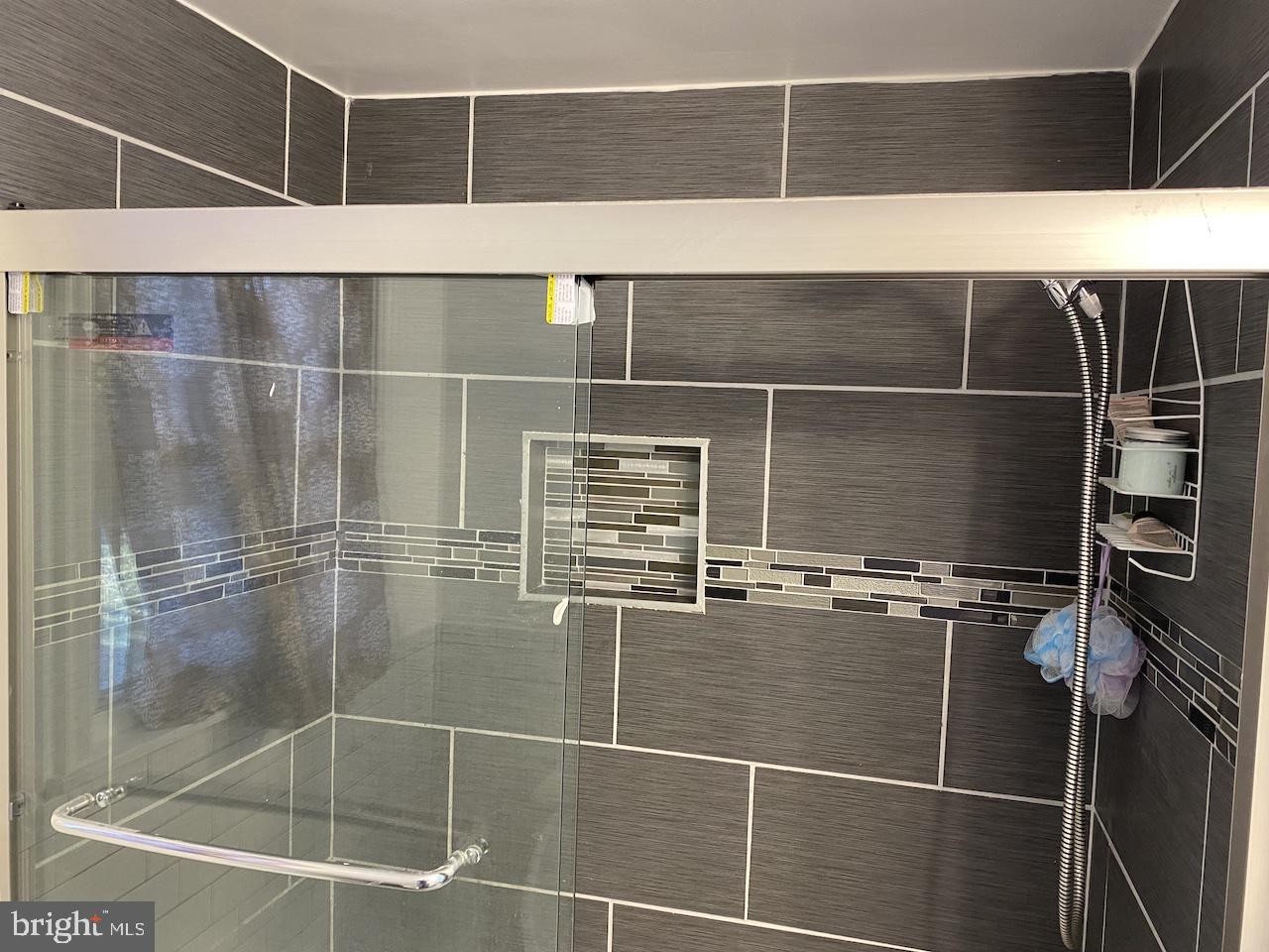 OAKLAWN - Residential